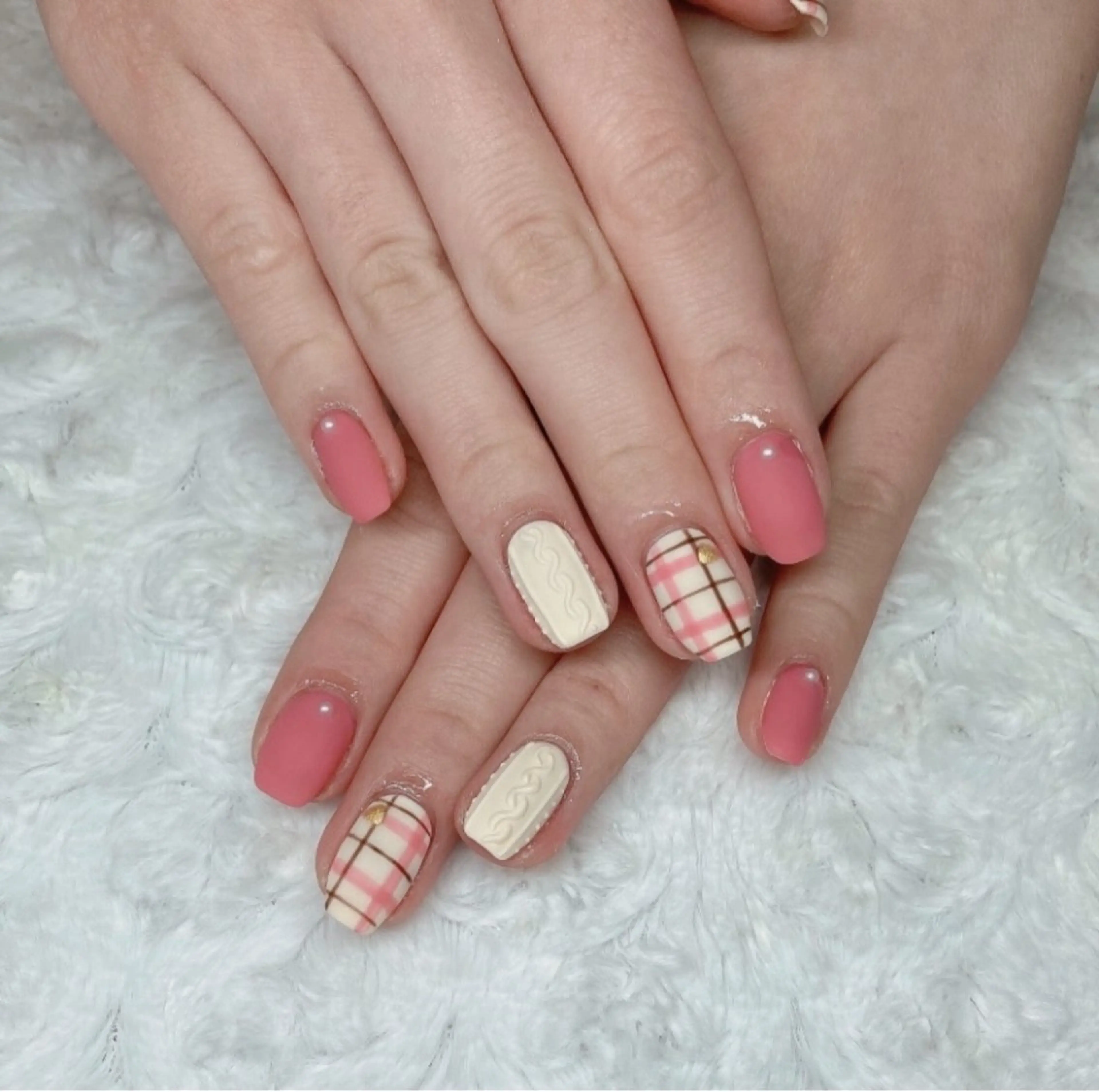 ネイル Mugi ☆KOHARUのネイルデザイン