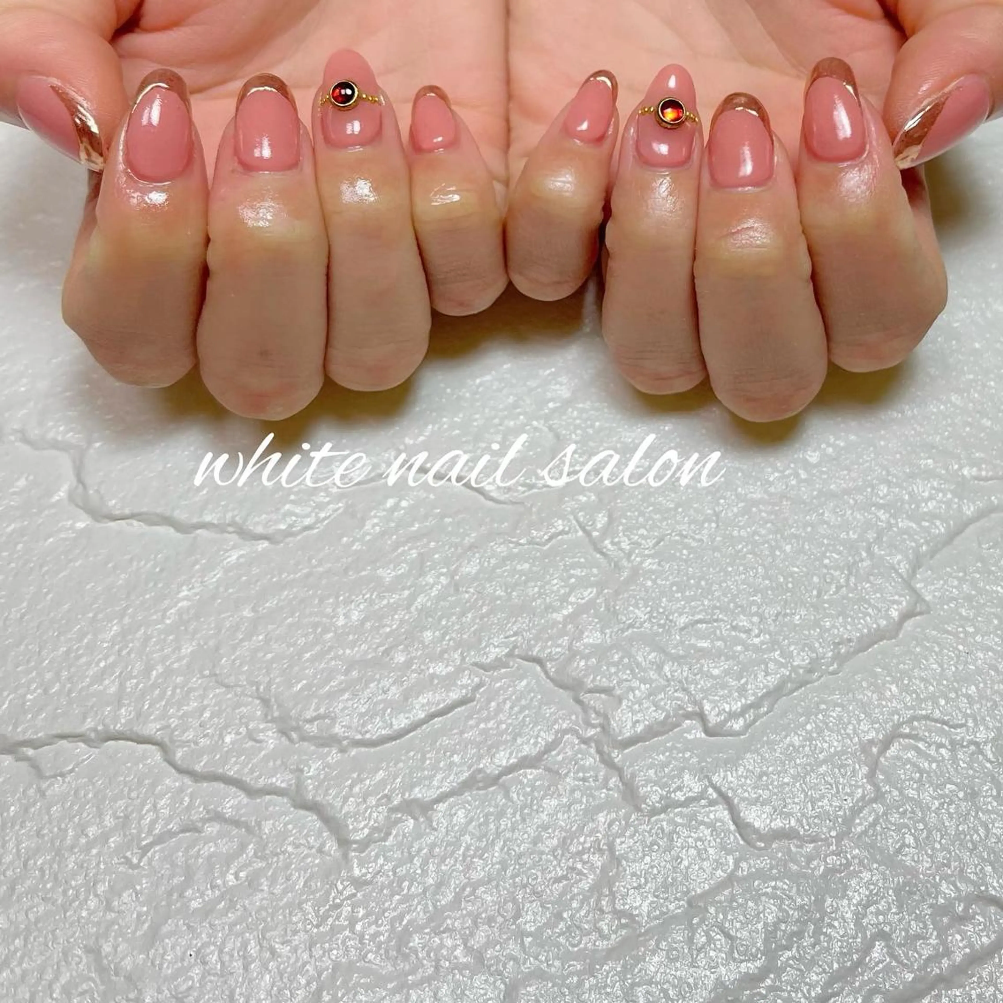 ネイル フットネイル ジェルネイル ハードジェル ラメ(グリッター) 持ち込み ハンドネイル white nail salonのネイルデザイン