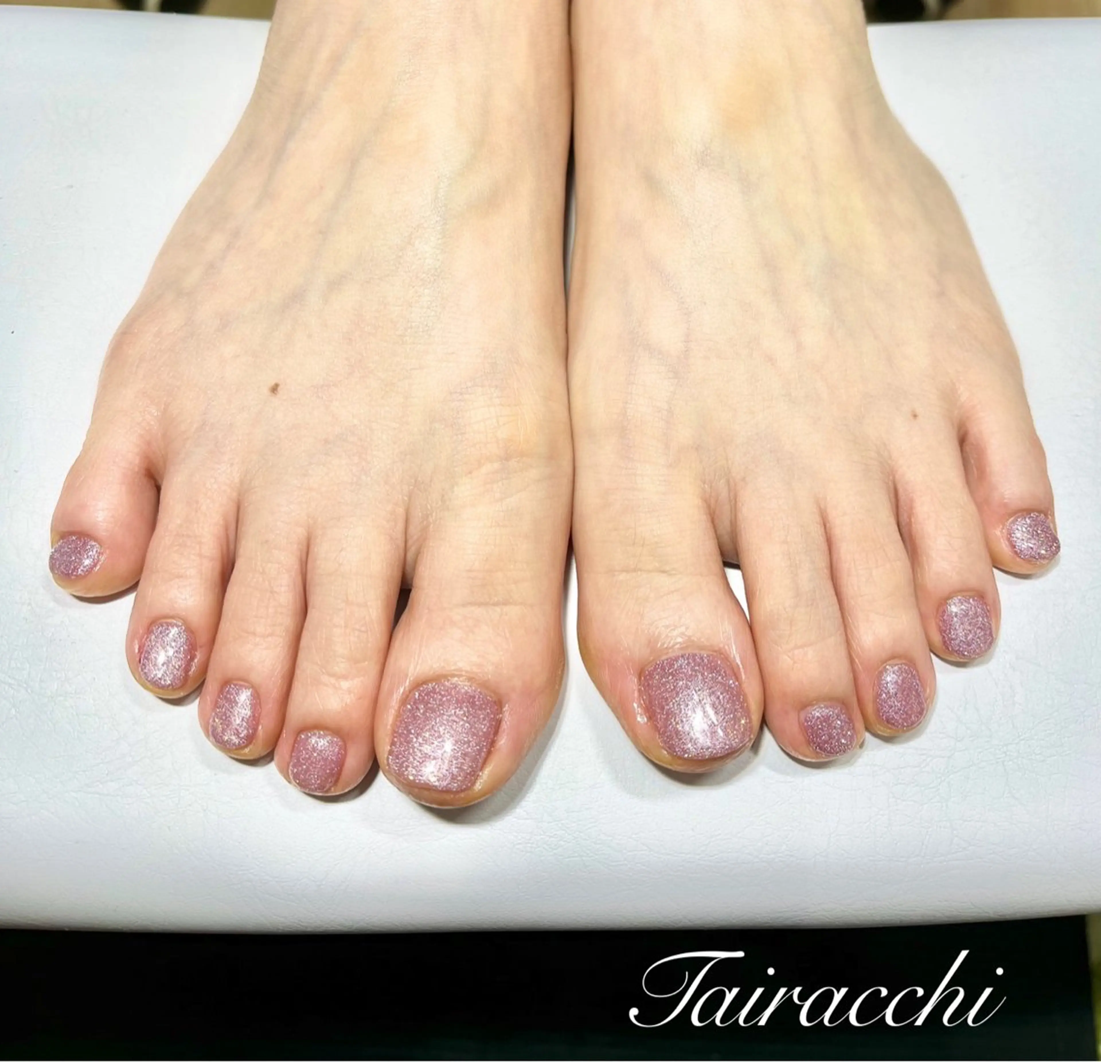 ネイル オーロラネイル フットネイル ジェルネイル キラキラネイル マグネットネイル フットネイル Tairacchi タイラッチのネイルデザイン