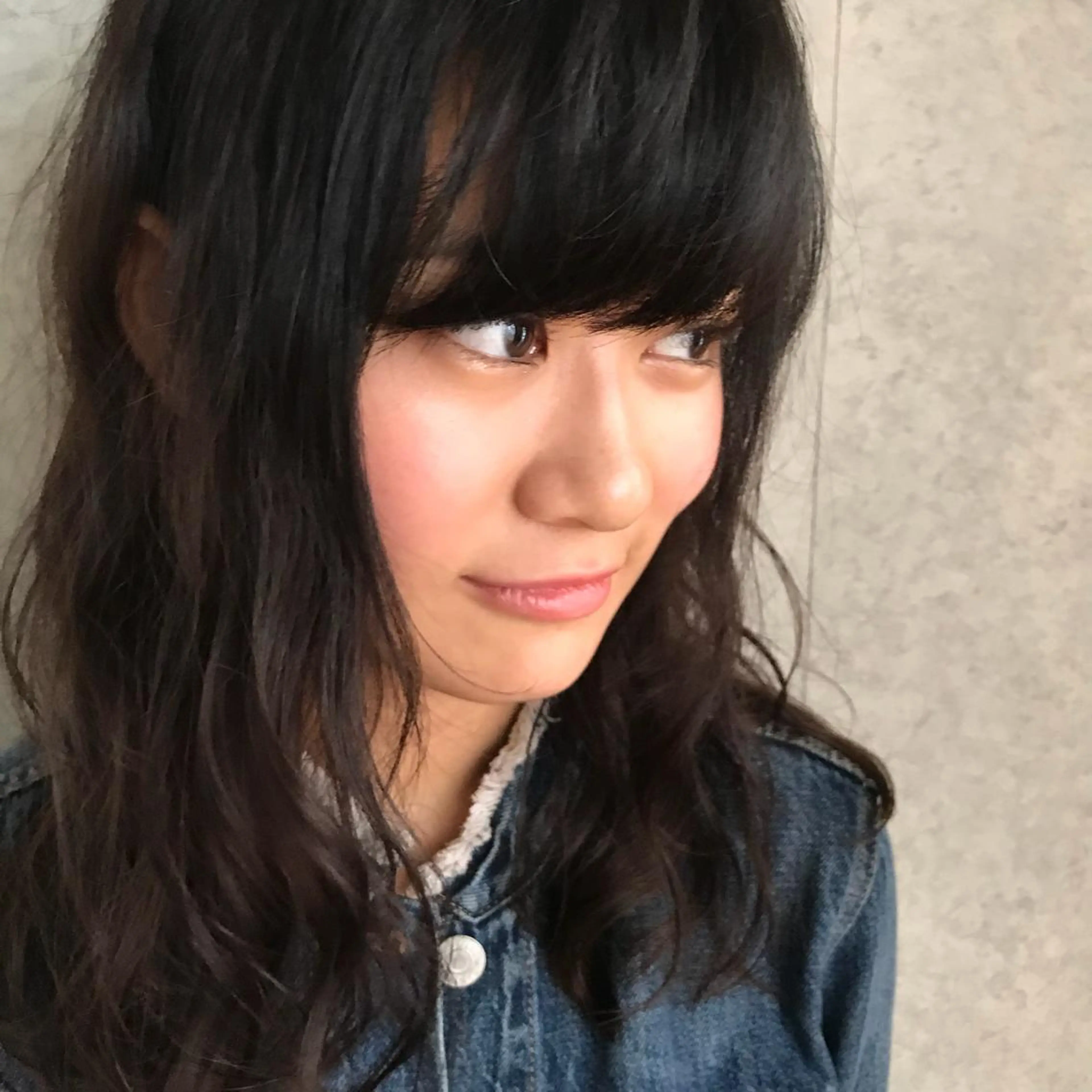 セミロング パーマ 外国人風カラー 鈴木 悠史のヘアスタイル