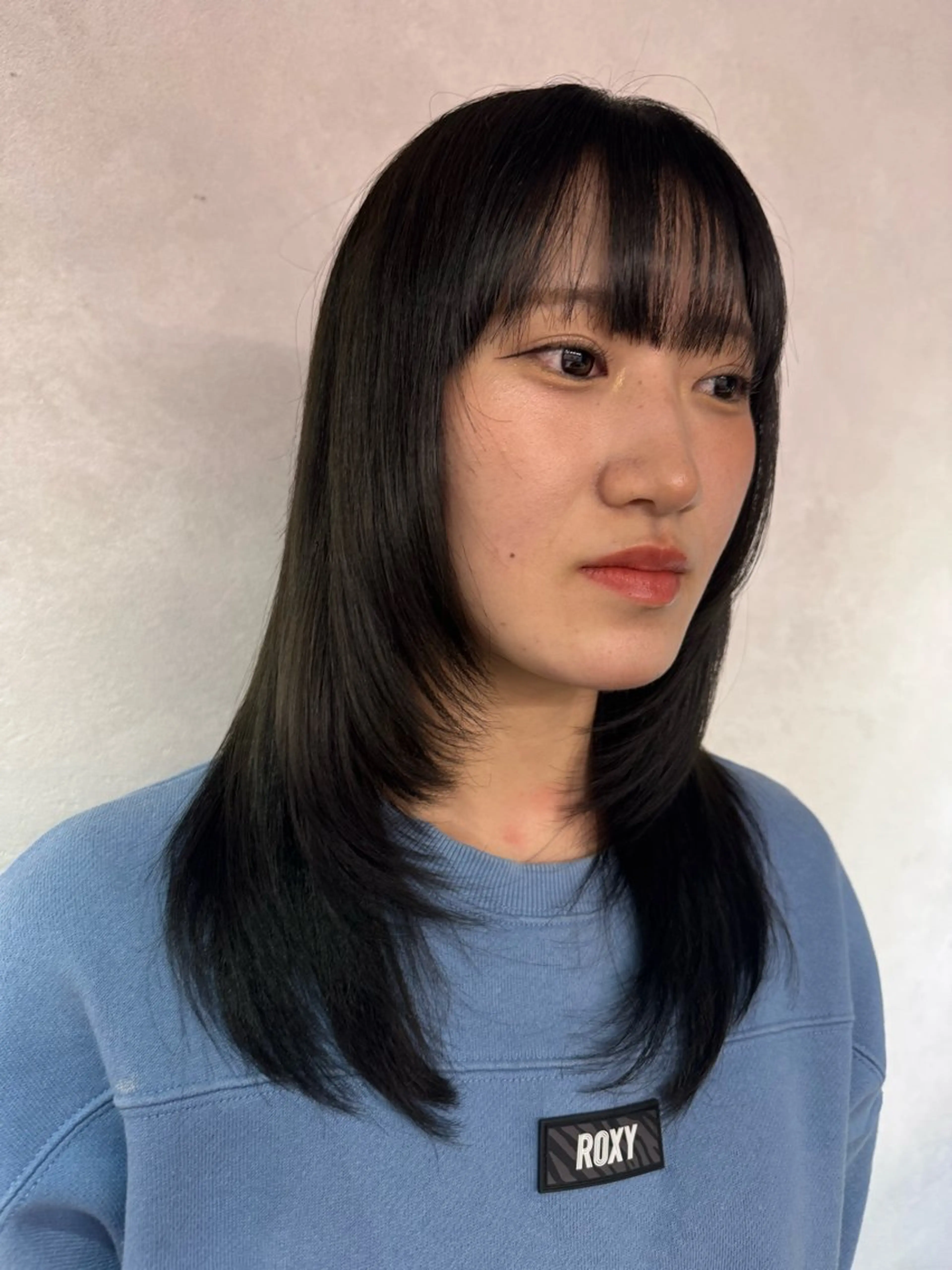 ロング カット ヘアカラー 艶髪、美髪 カラー🕊️SOMAのヘアスタイル