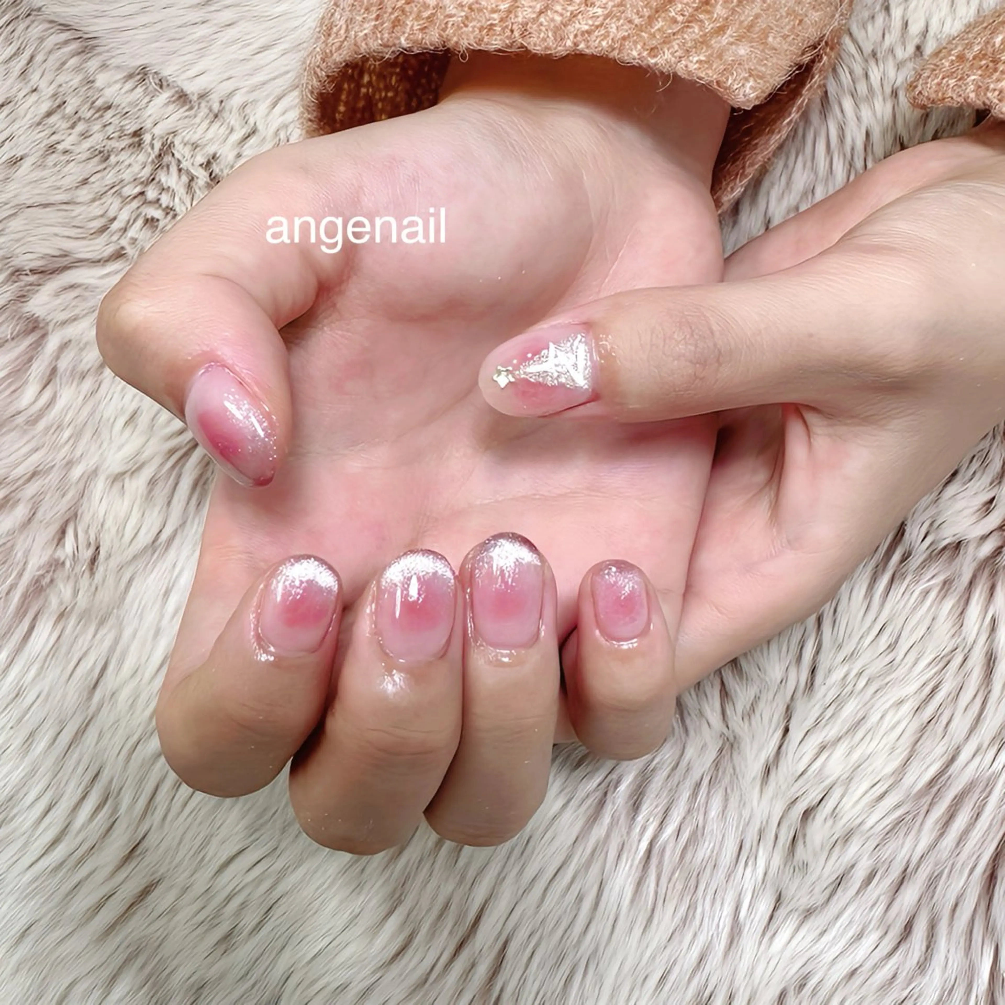 ネイル ハンドネイル オーナーネイリスト MAKIのネイルデザイン