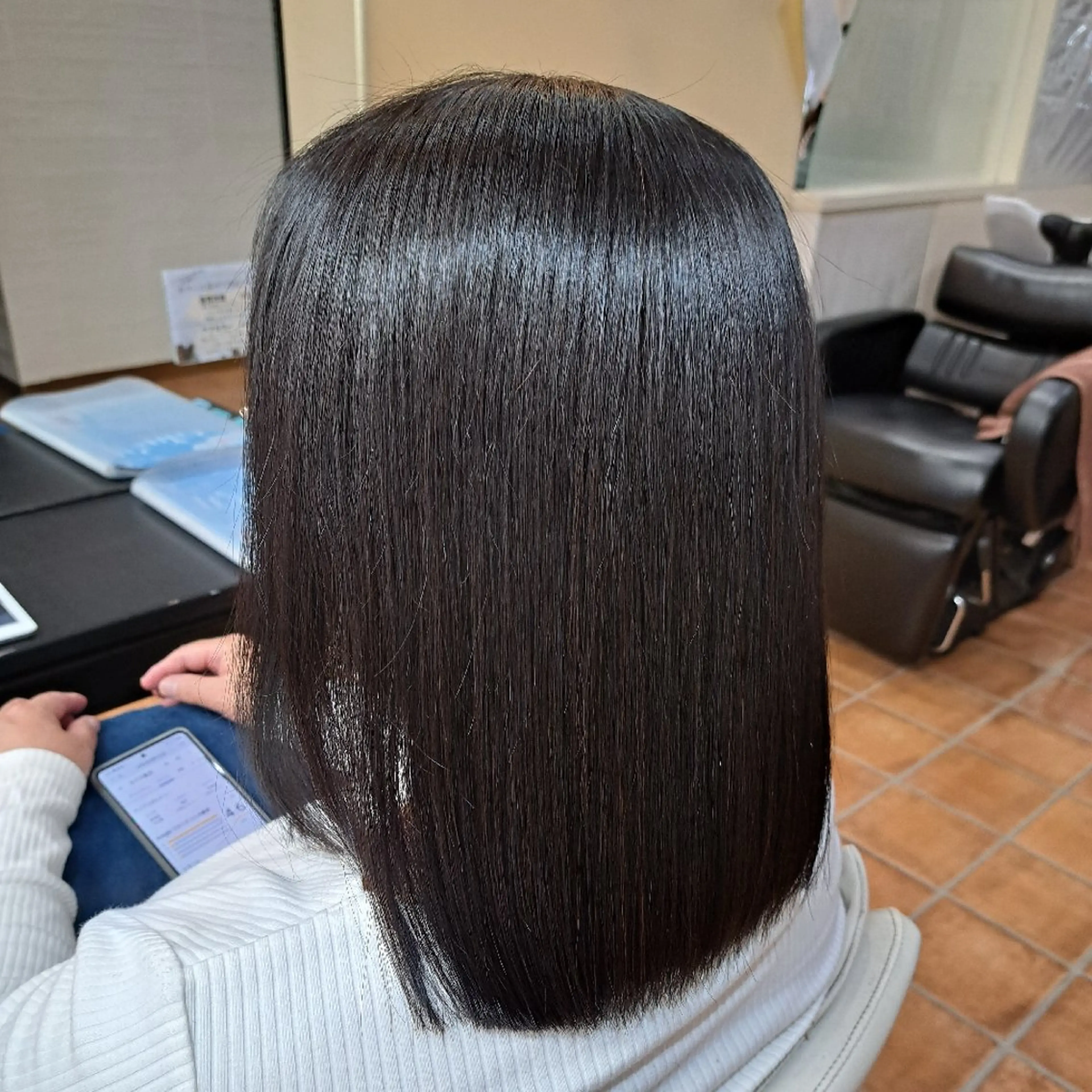 ミディアム カラー 髪質改善 トリートメント 💜𝑳𝑼𝑵𝑨 🌻母良田愛美🌻のヘアスタイル