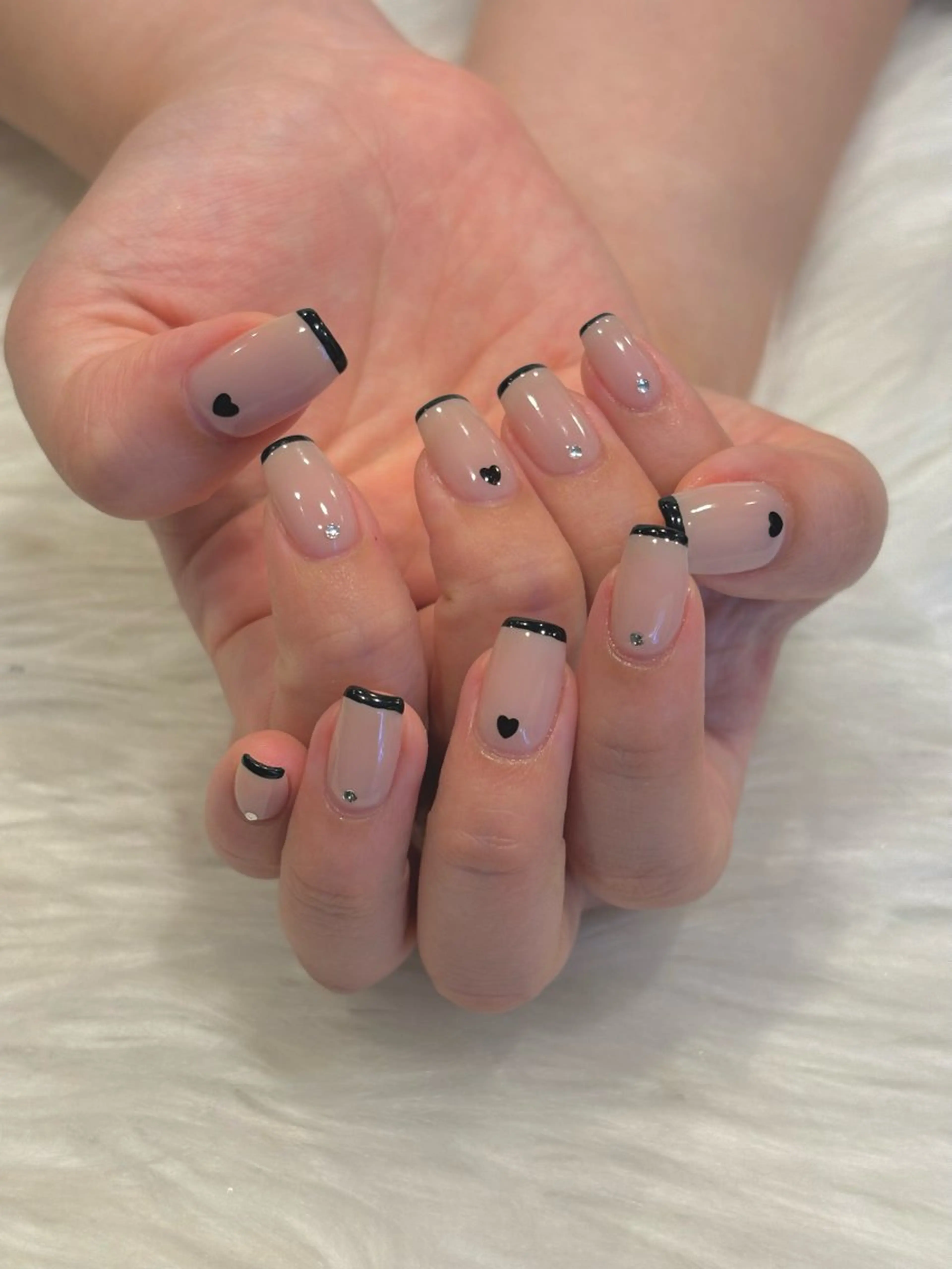 ネイル フレンチネイル ハンドネイル Nobody_ Kotonoのネイルデザイン