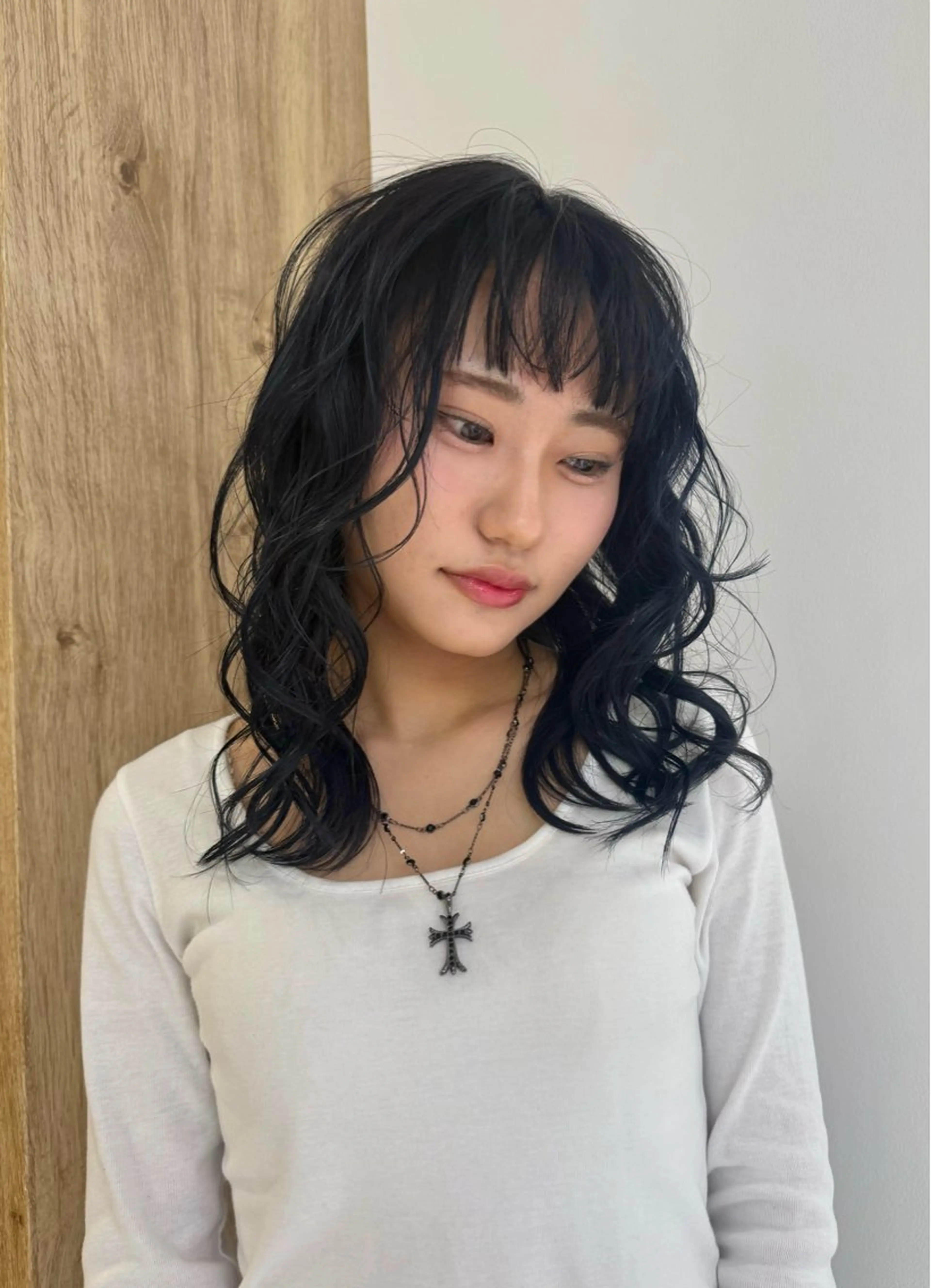 ミディアム カラー ブルーカラー ネイビーカラー マイ /暖色カラーのヘアスタイル