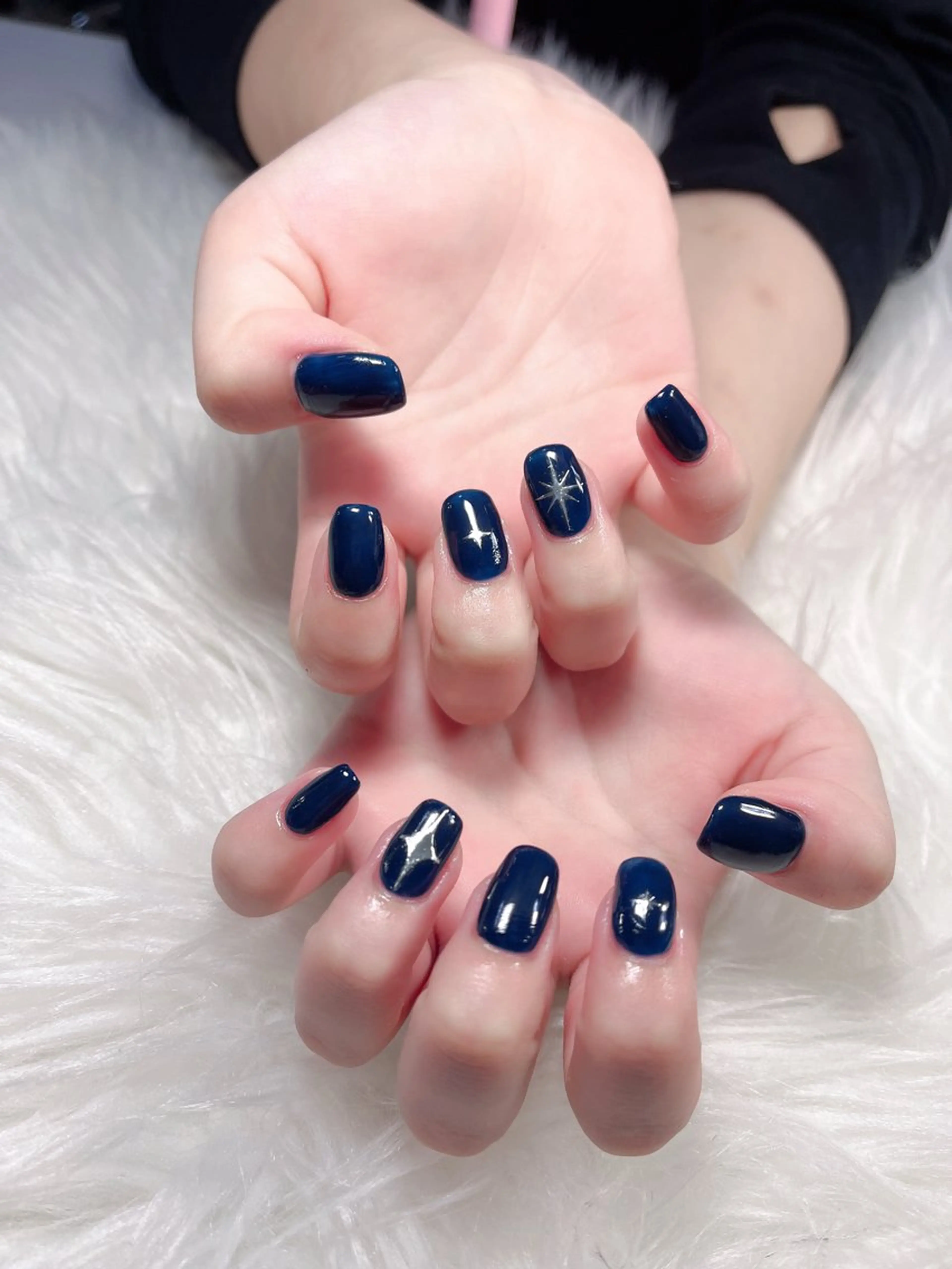 ネイル LOA.NAIL Yumiのネイルデザイン
