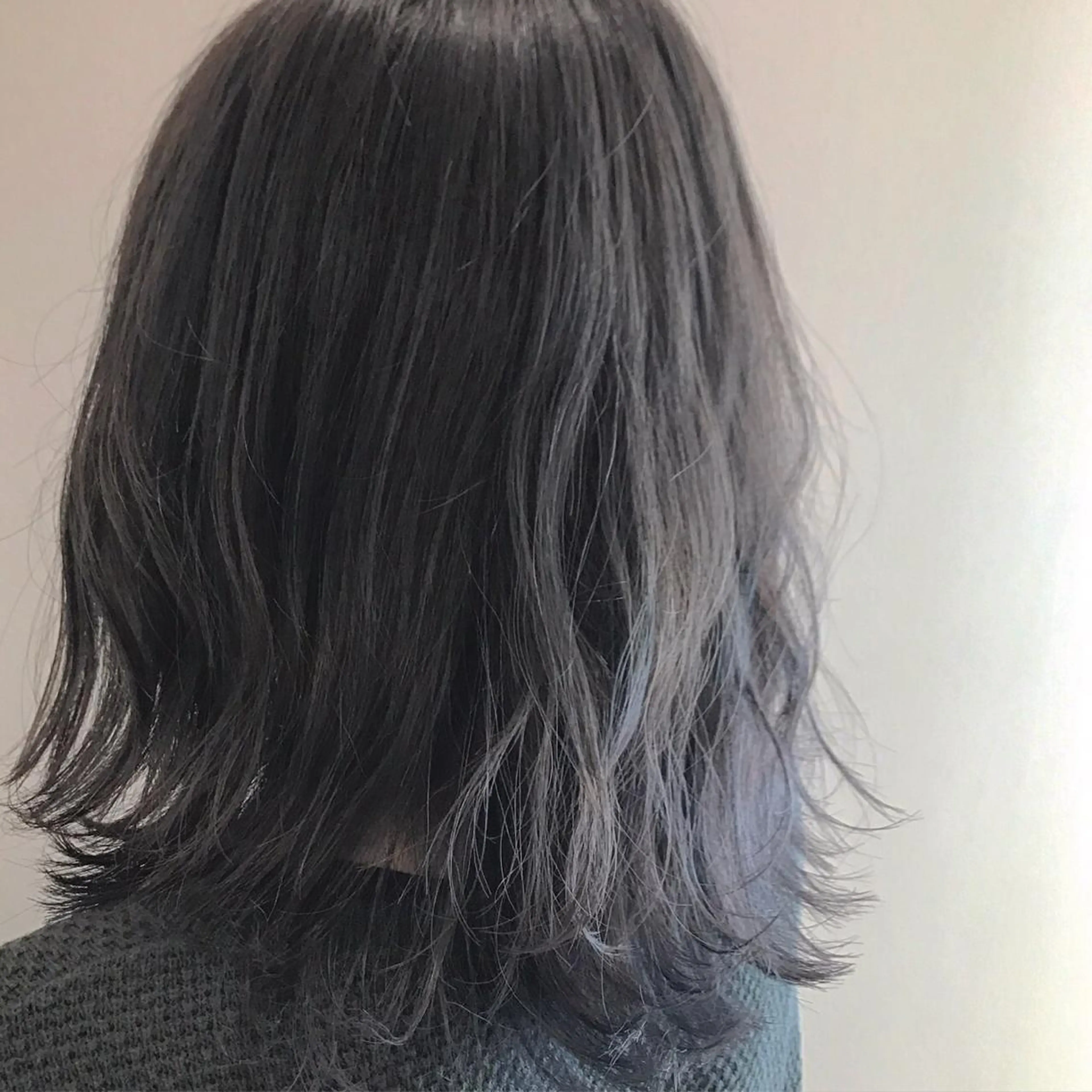 ミディアム カラー レイヤーカット/ ハイライト　千咲季のヘアスタイル