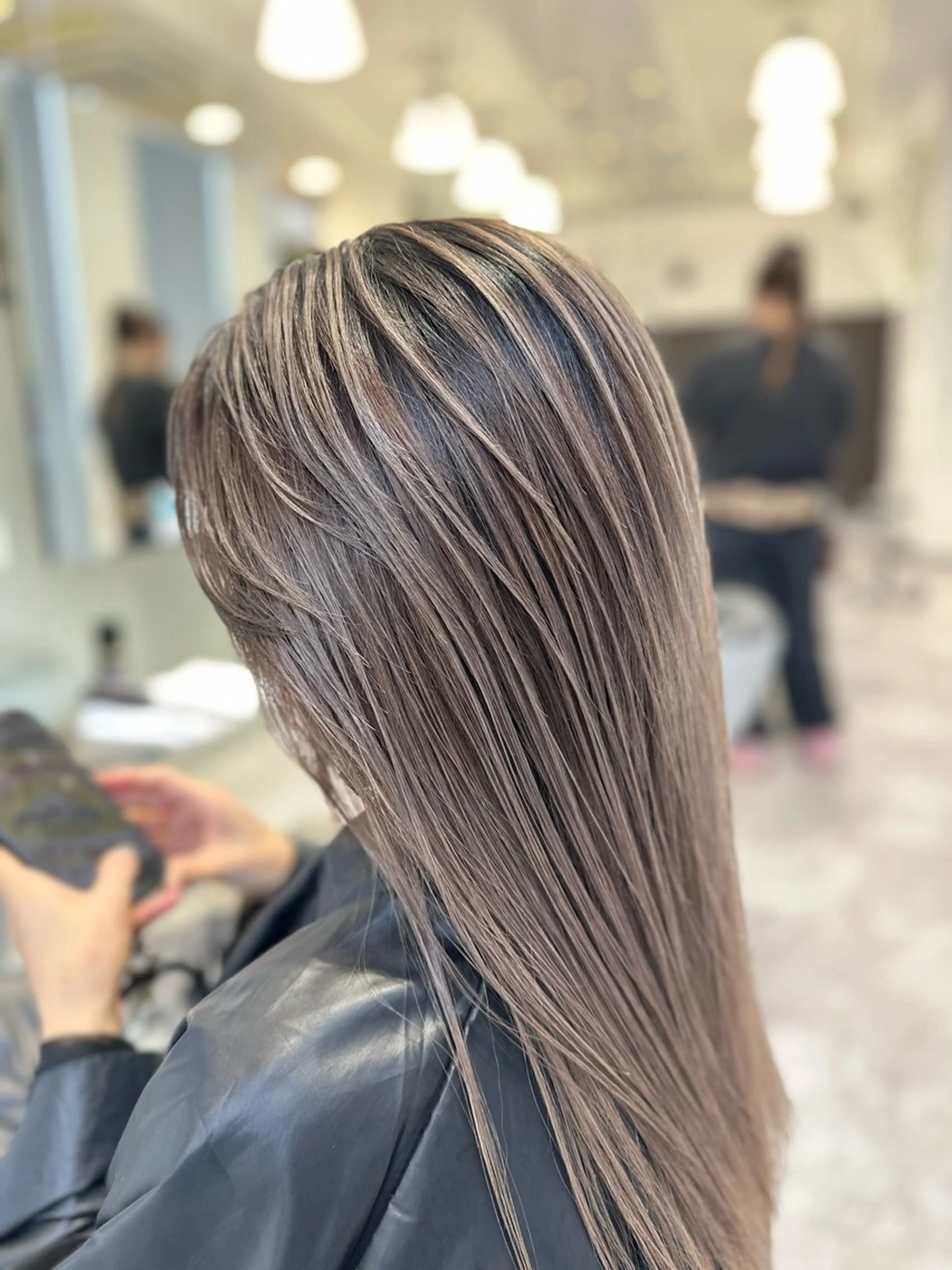 セミロング カラー ヘアカラー 飯澤 淳基のヘアスタイル