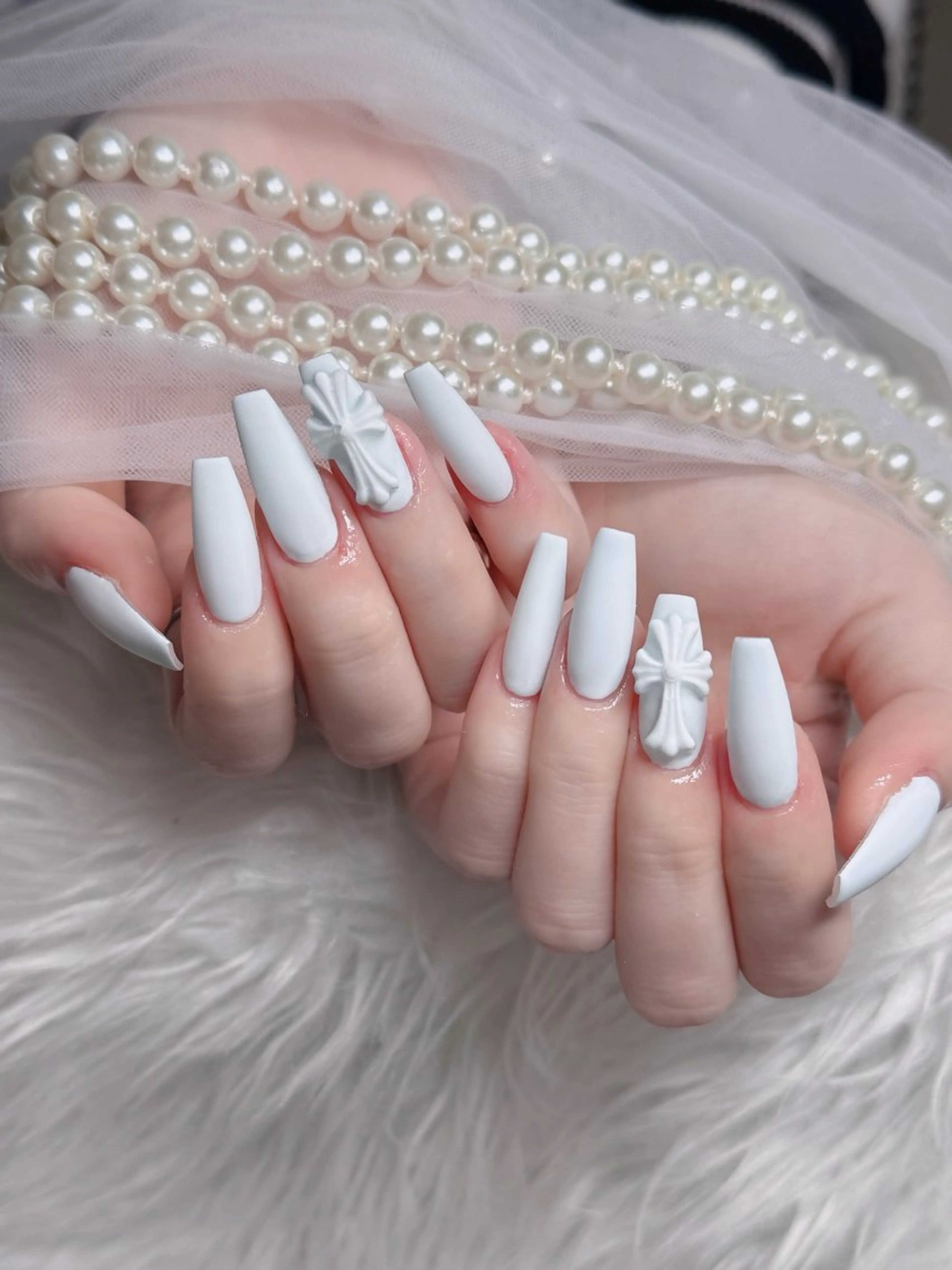 ネイル アートネイル ボルドー フレンチネイル ジェルネイル 氷ネイル・うるうるネイル ハンドネイル H.baby Nail Salonのネイルデザイン