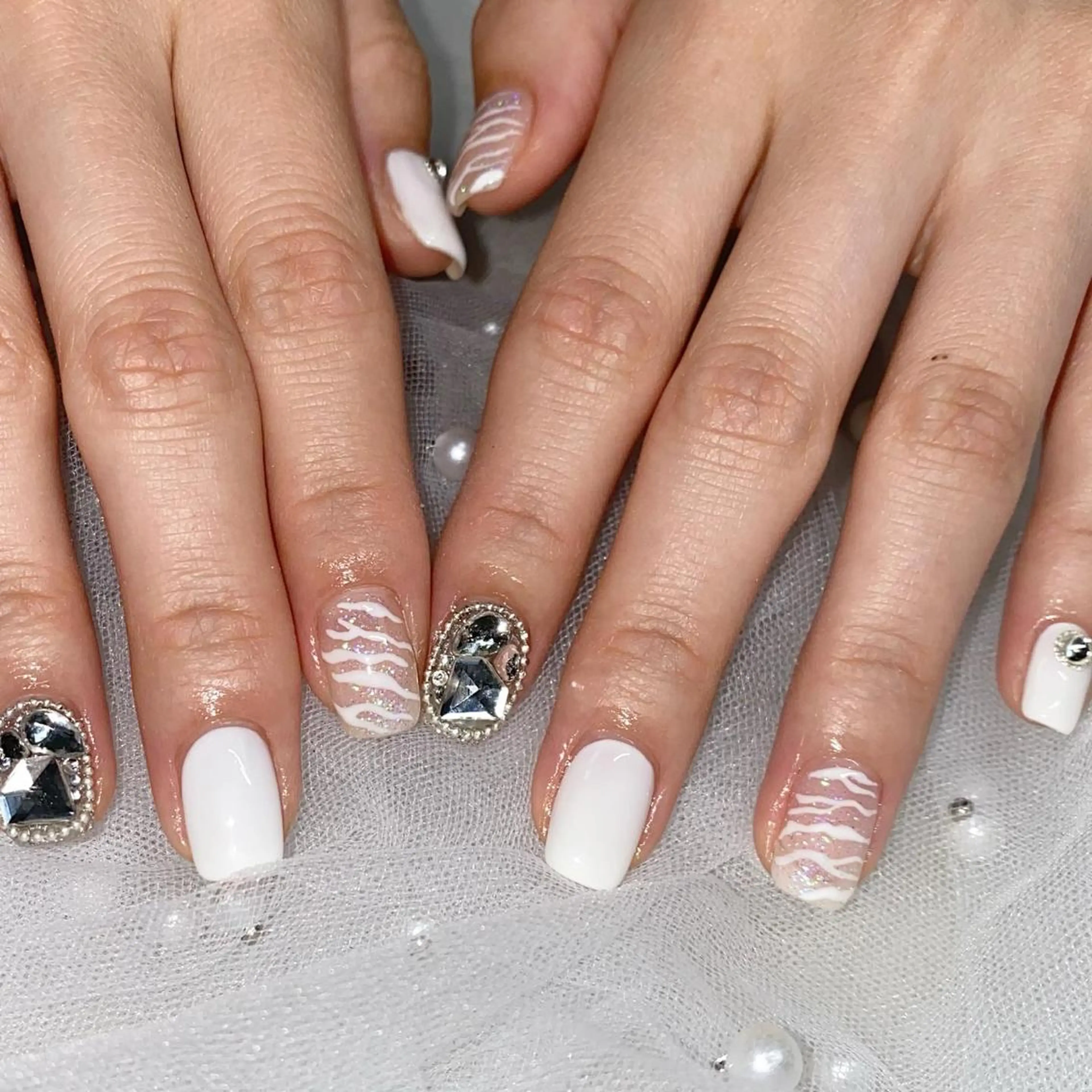 ネイル I pinknail 韓国風·持ち込み専門のネイルデザイン