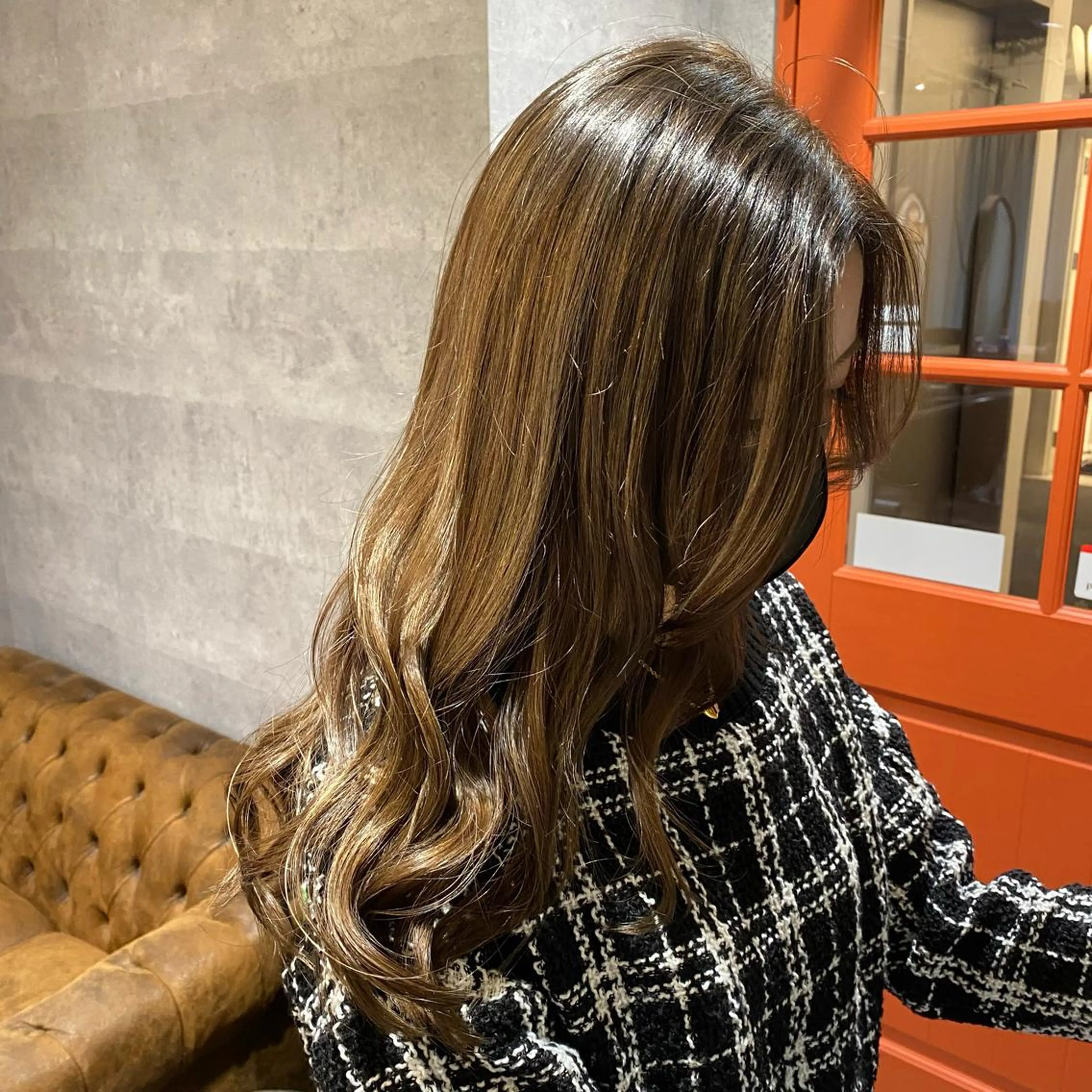 ロング カラー 𝑺𝒂𝒌𝒊 🩶マンツーマン施術のヘアスタイル