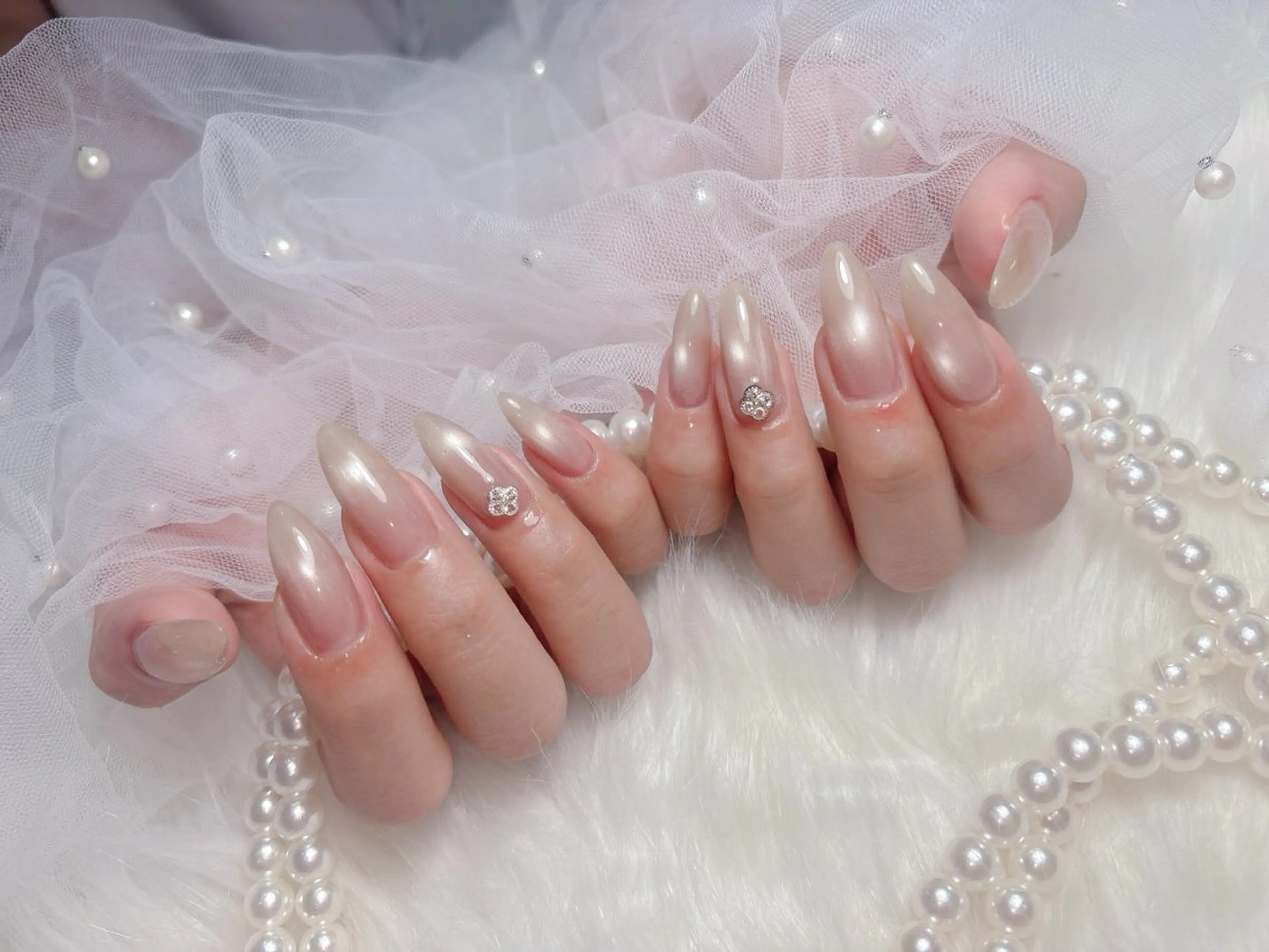 ネイル ハンドネイル emu【心斎橋店】 yunaのネイルデザイン