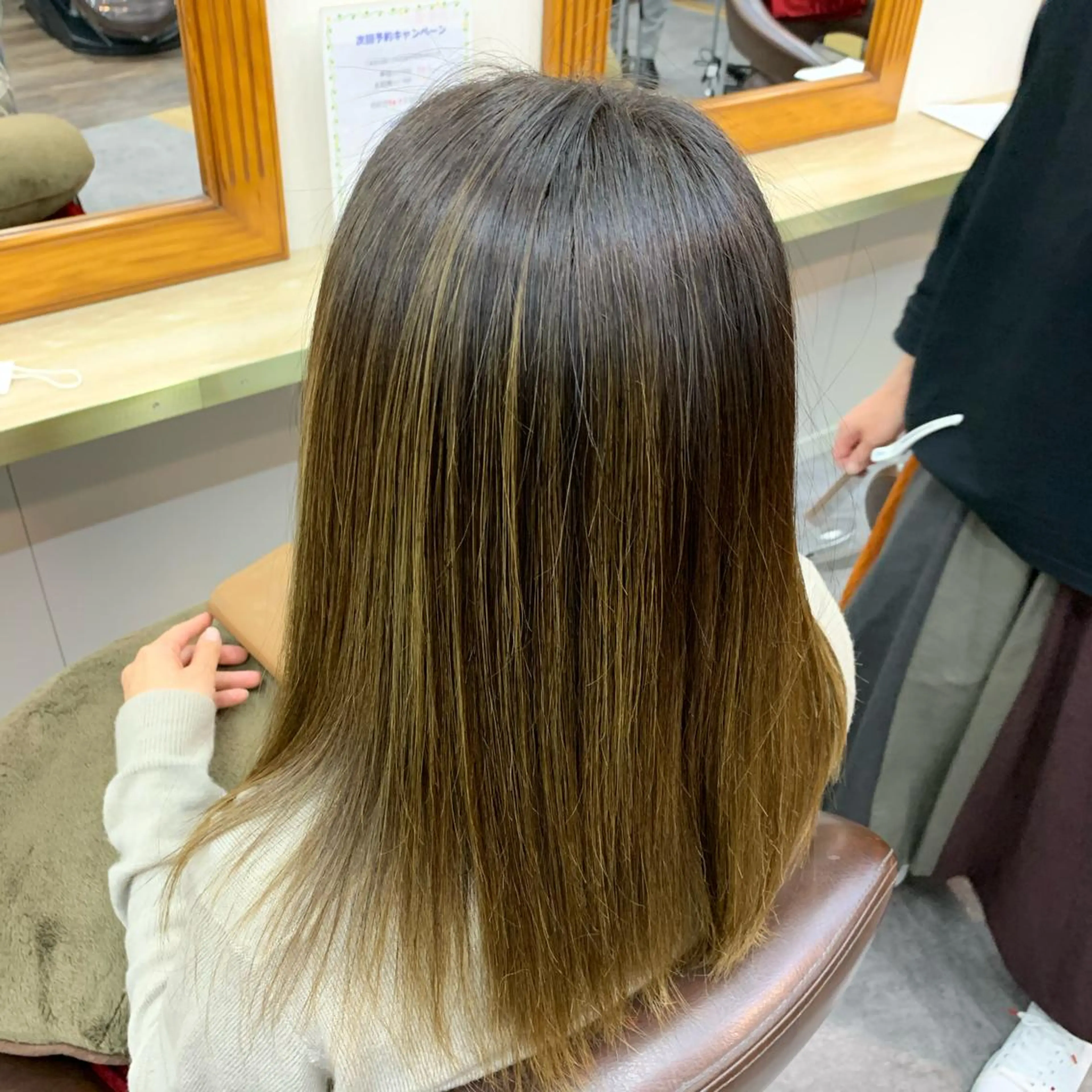 ミディアム ️🫧押上️🫧はな 🫧まとまるショートのヘアスタイル