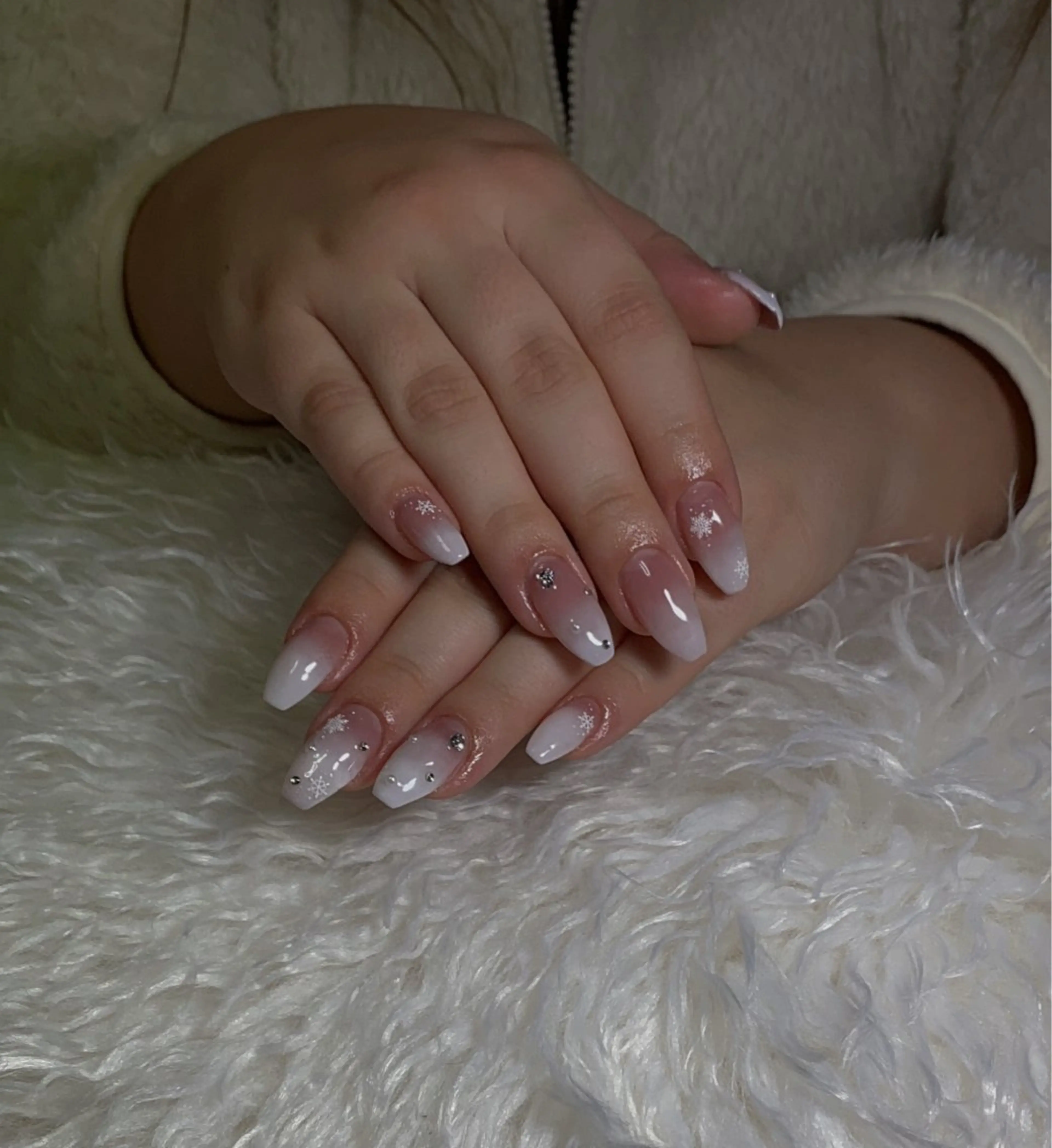 ネイル n o q r m. n a c h iのネイルデザイン