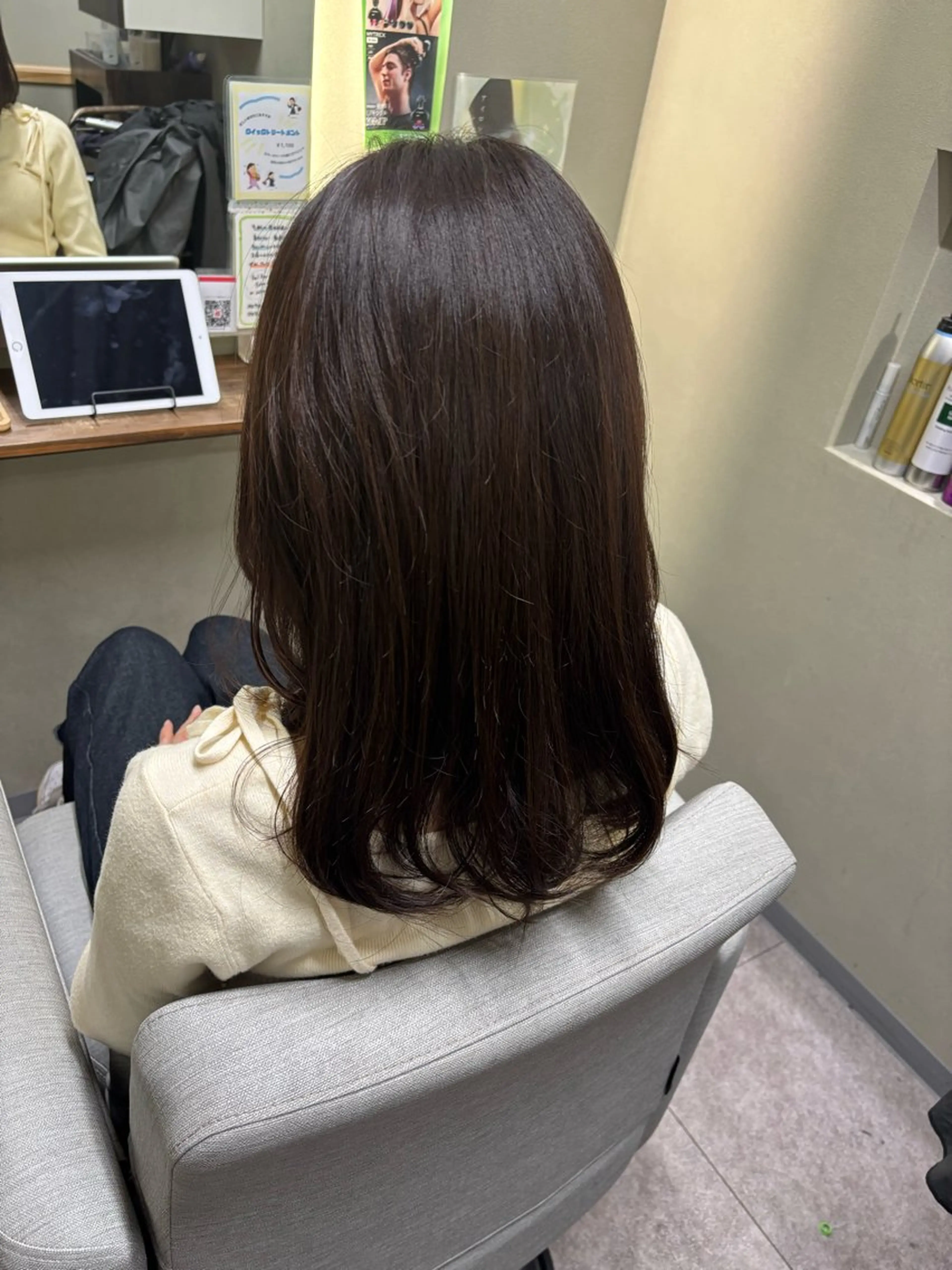 ミディアム ヘアカラー トリートメント 🌟美髪カラー🌟 縮毛矯正🌟曽我優海のヘアスタイル