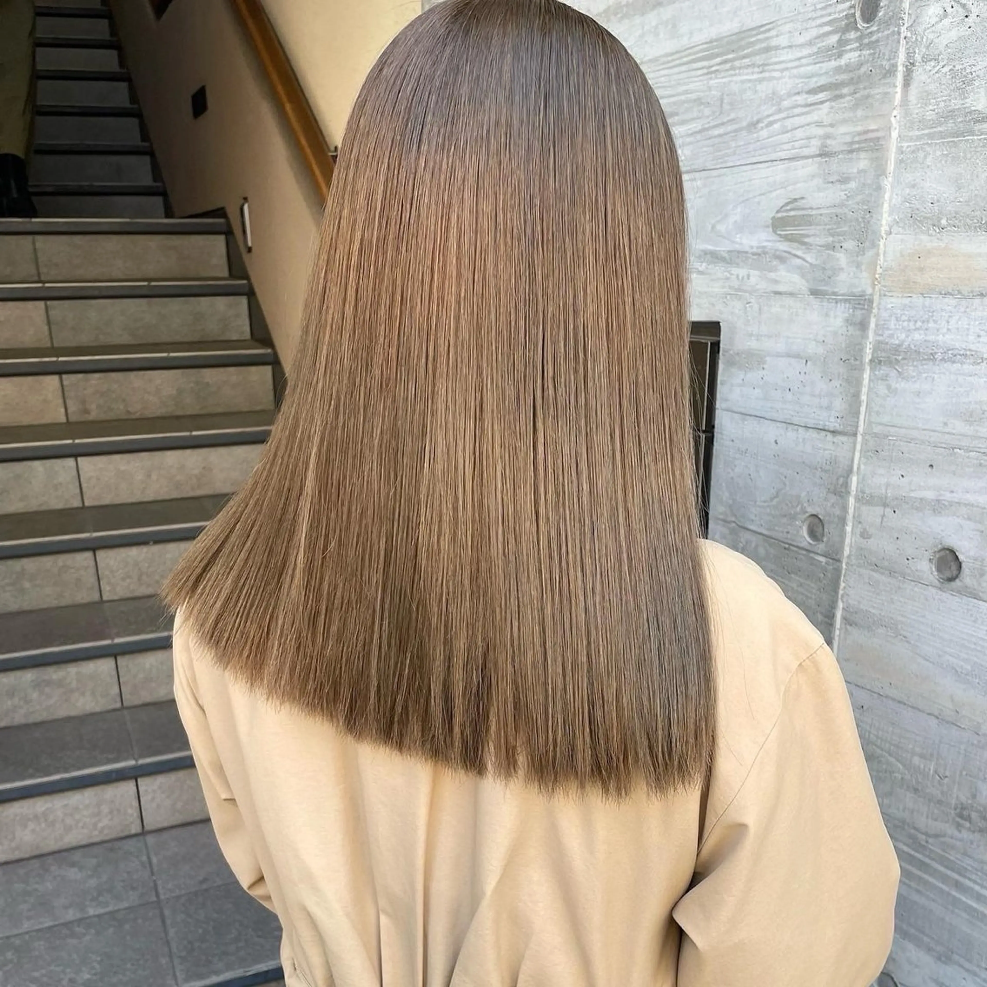 セミロング カラー ブリーチ ブリーチなしカラー ヘアカラー ParveMix￤ 大賀さつき🍨🤍のヘアスタイル