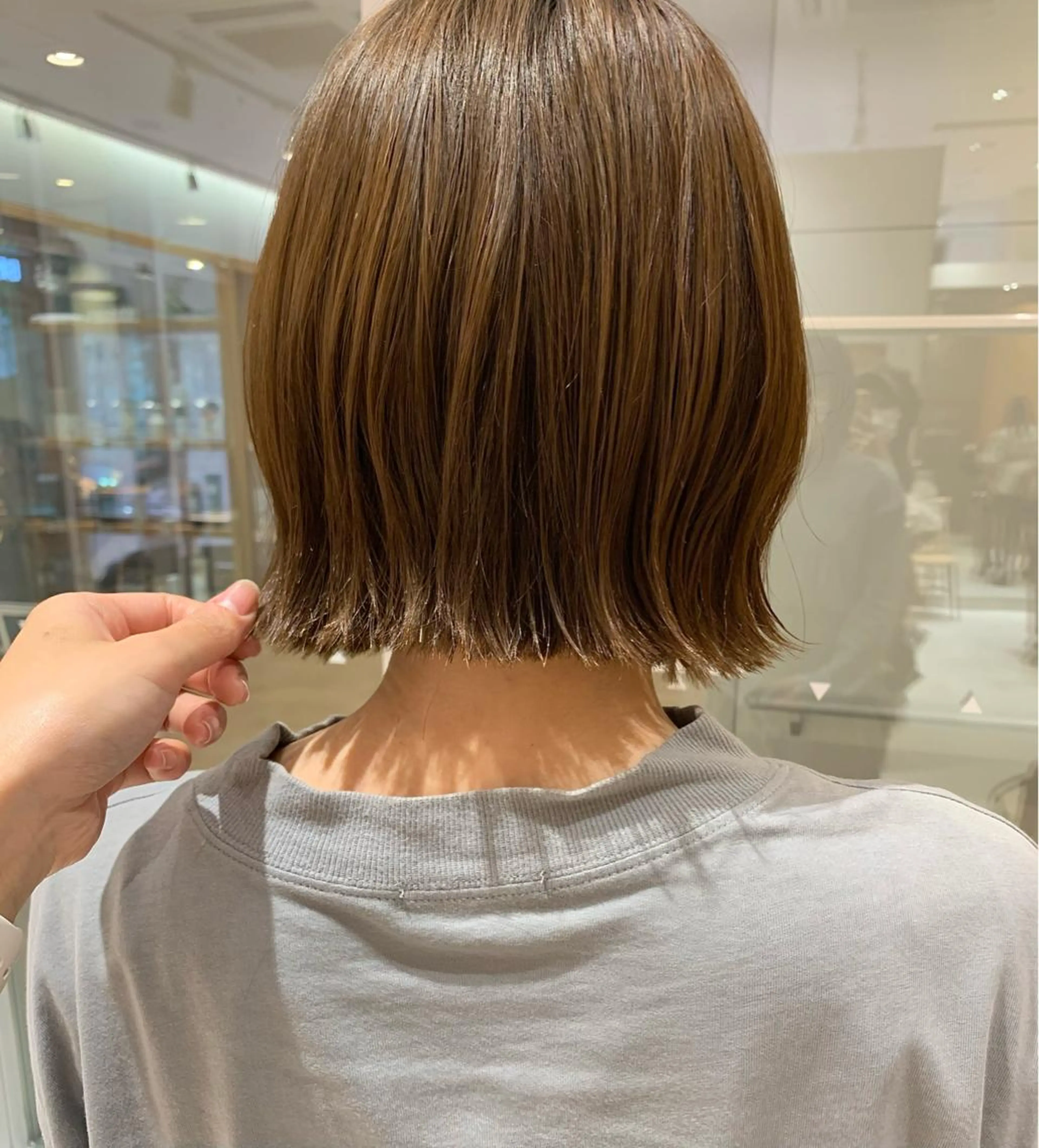 ミディアム 下川 由貴のヘアスタイル