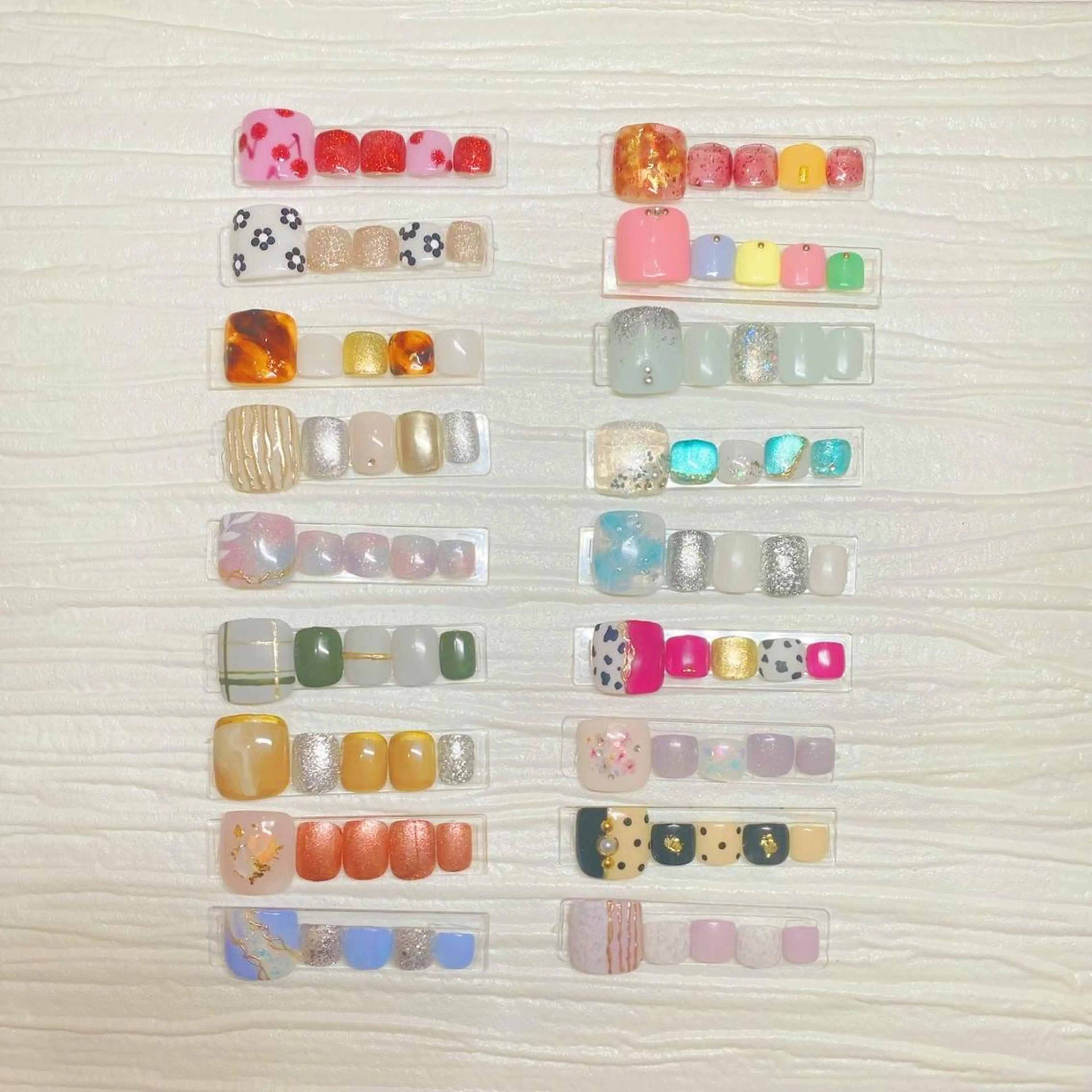 ネイル ムーンライズ かなこのネイルデザイン