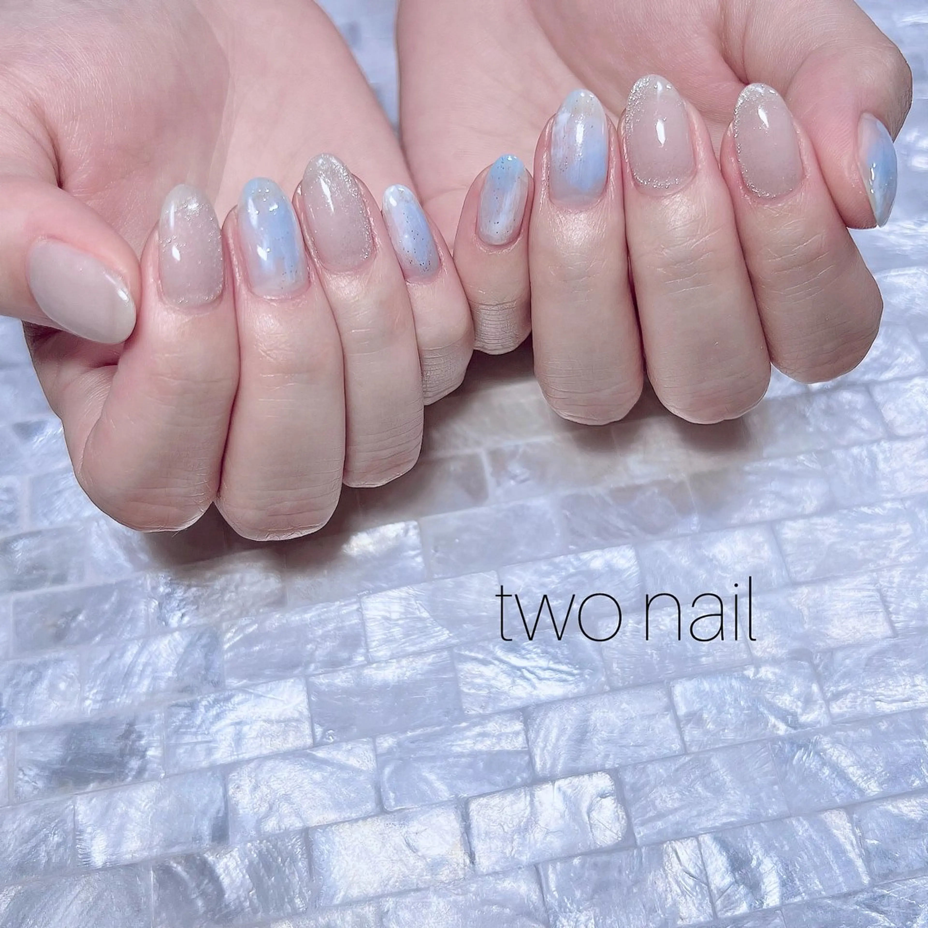 ネイル アートネイル マグネットネイル ネイルチップ ホワイト ハンドネイル two nailのネイルデザイン