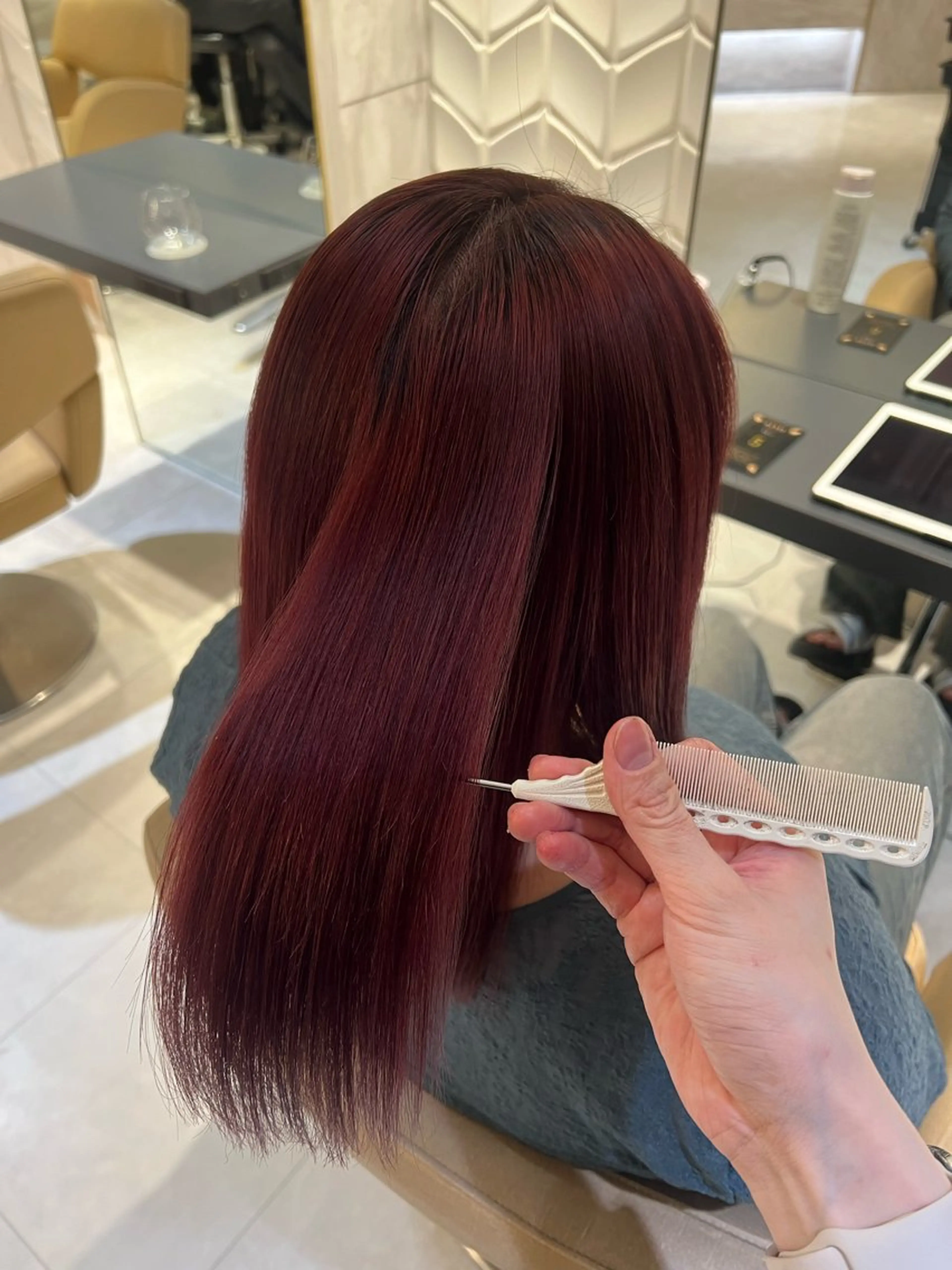 カラー ブリーチ 卒業式のヘアスタイル ヘアカラー 井上 香朋のヘアスタイル