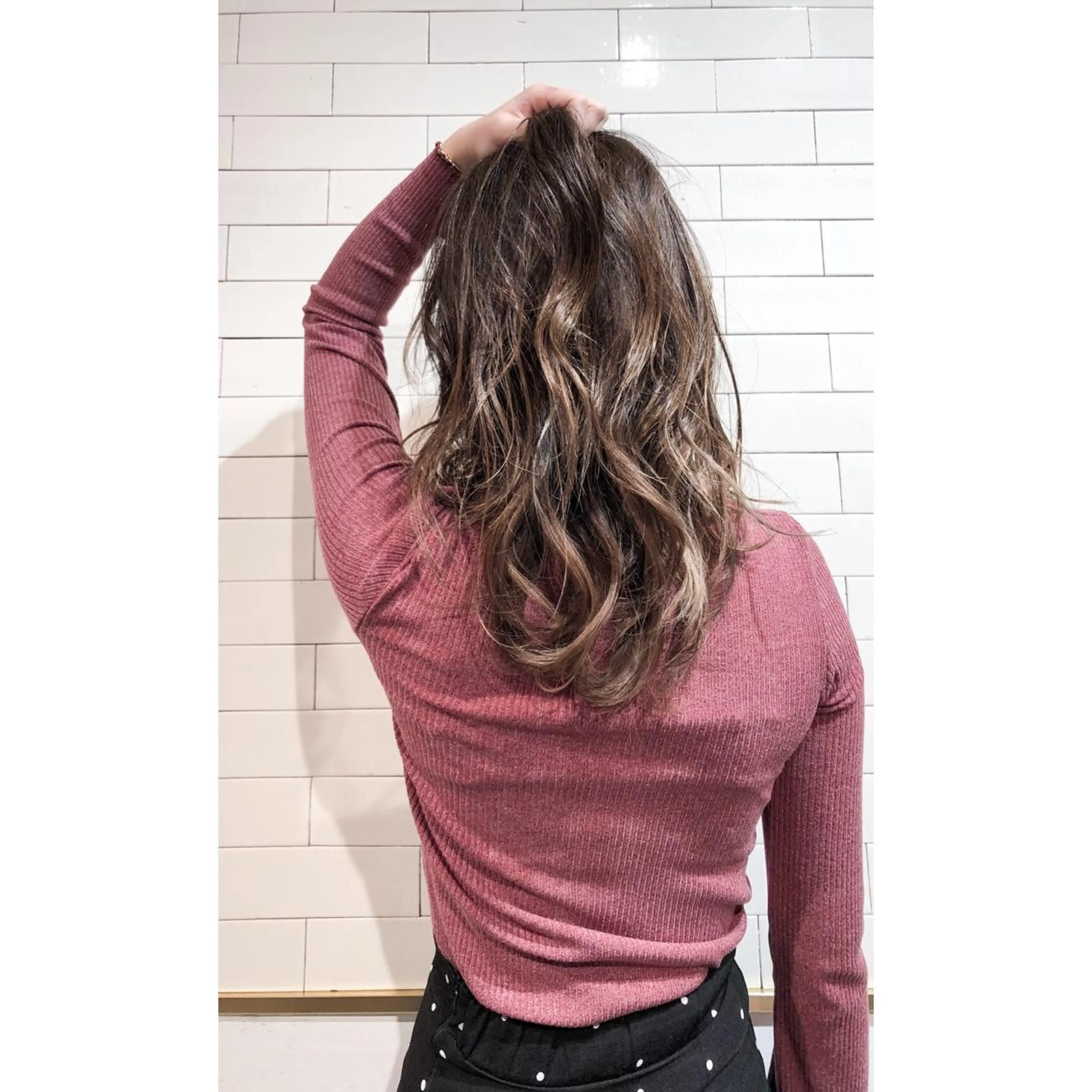 ロング EIGHT plum TOKIOリミテッドのヘアスタイル