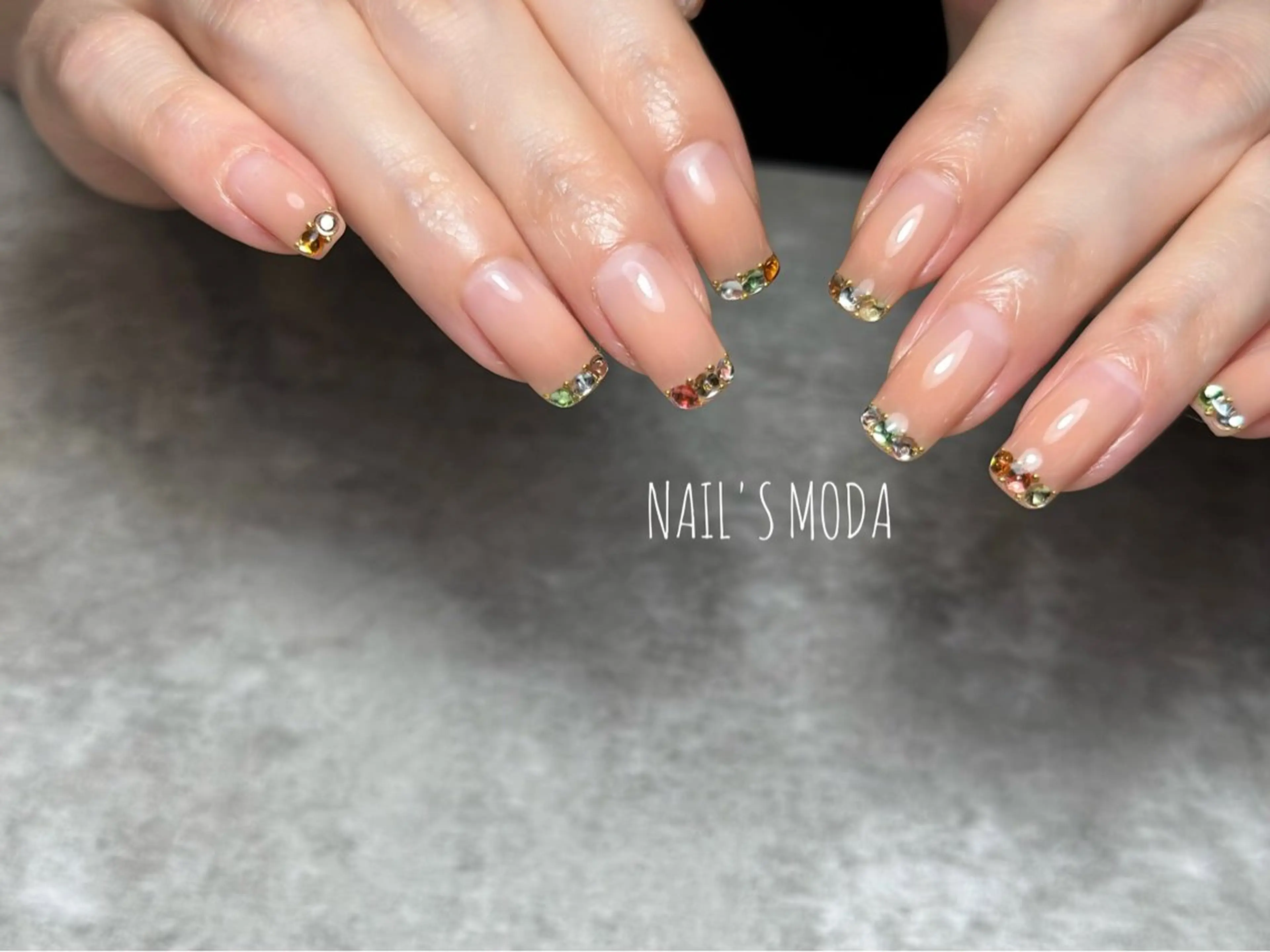 ネイル フレンチネイル NAIL'S MODAのネイルデザイン