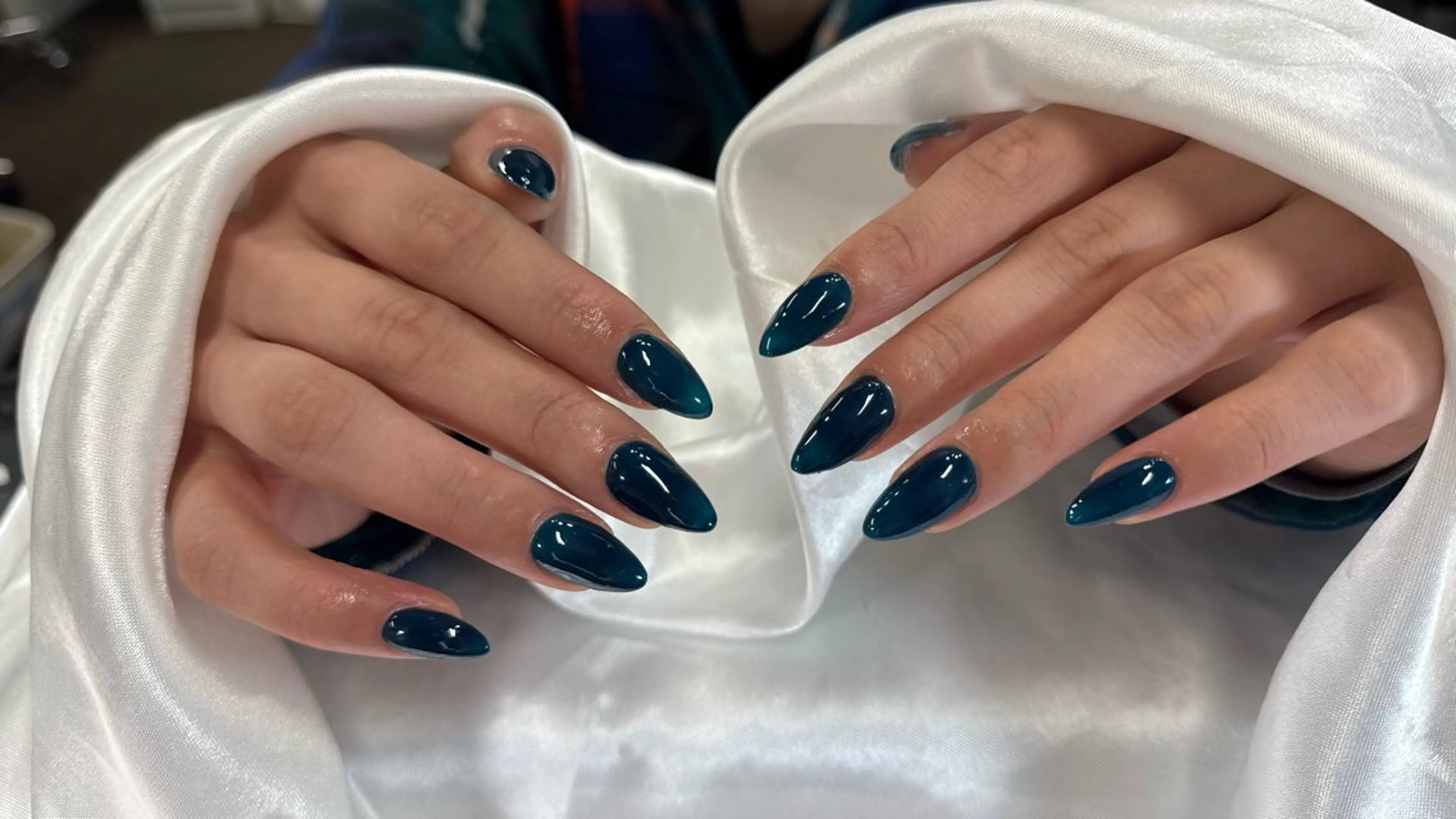 ネイル 成人式 フラッシュネイル フレンチネイル ジェルネイル グラデーション Lya Nail Rinのネイルデザイン