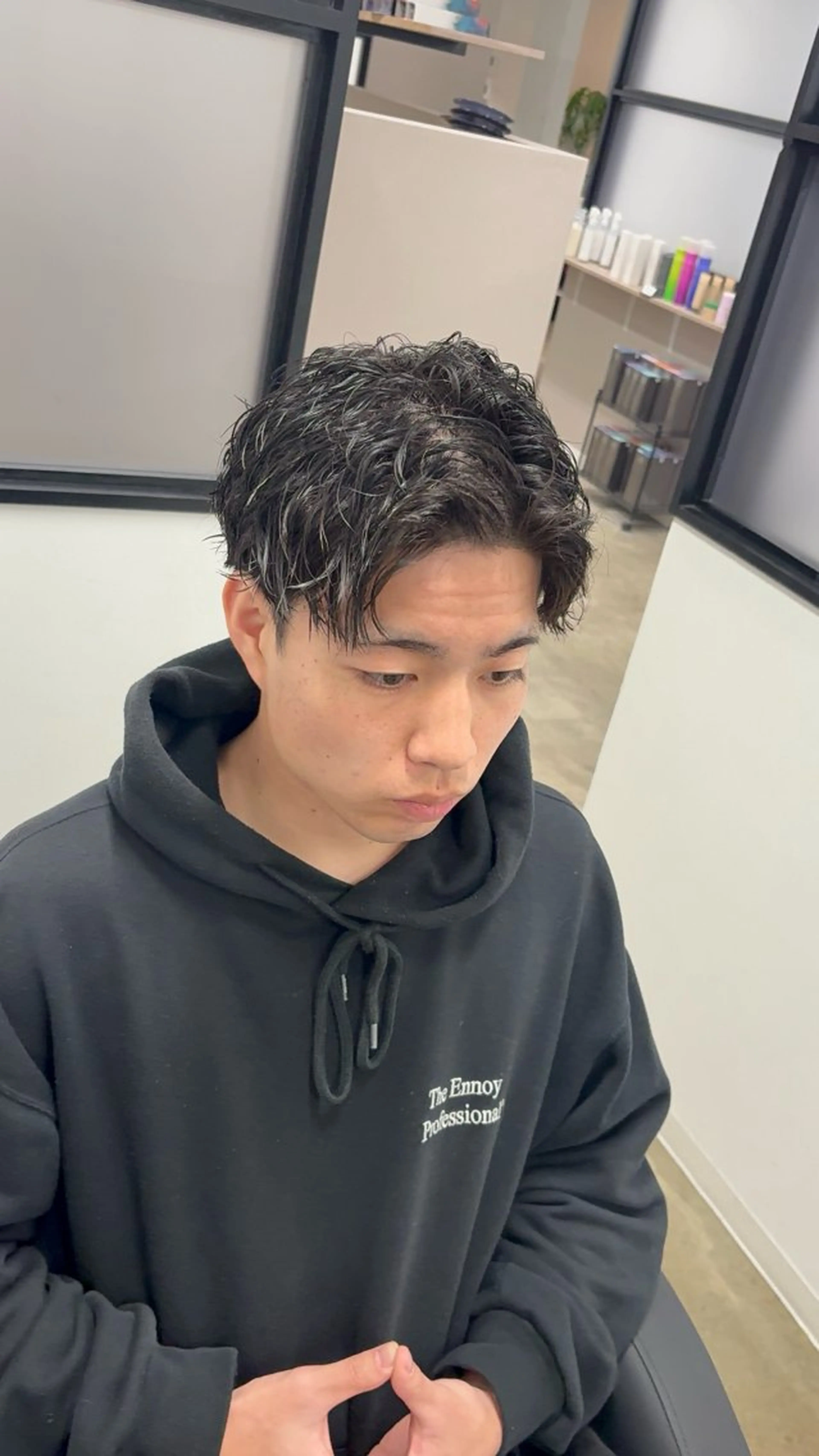 パーマ メンズ メンズパーマ メンズツイストパーマ ツイストパーマ カット パーマ トリートメント ケアパーマ/波巻き/ プードル/武田一馬のヘアスタイル