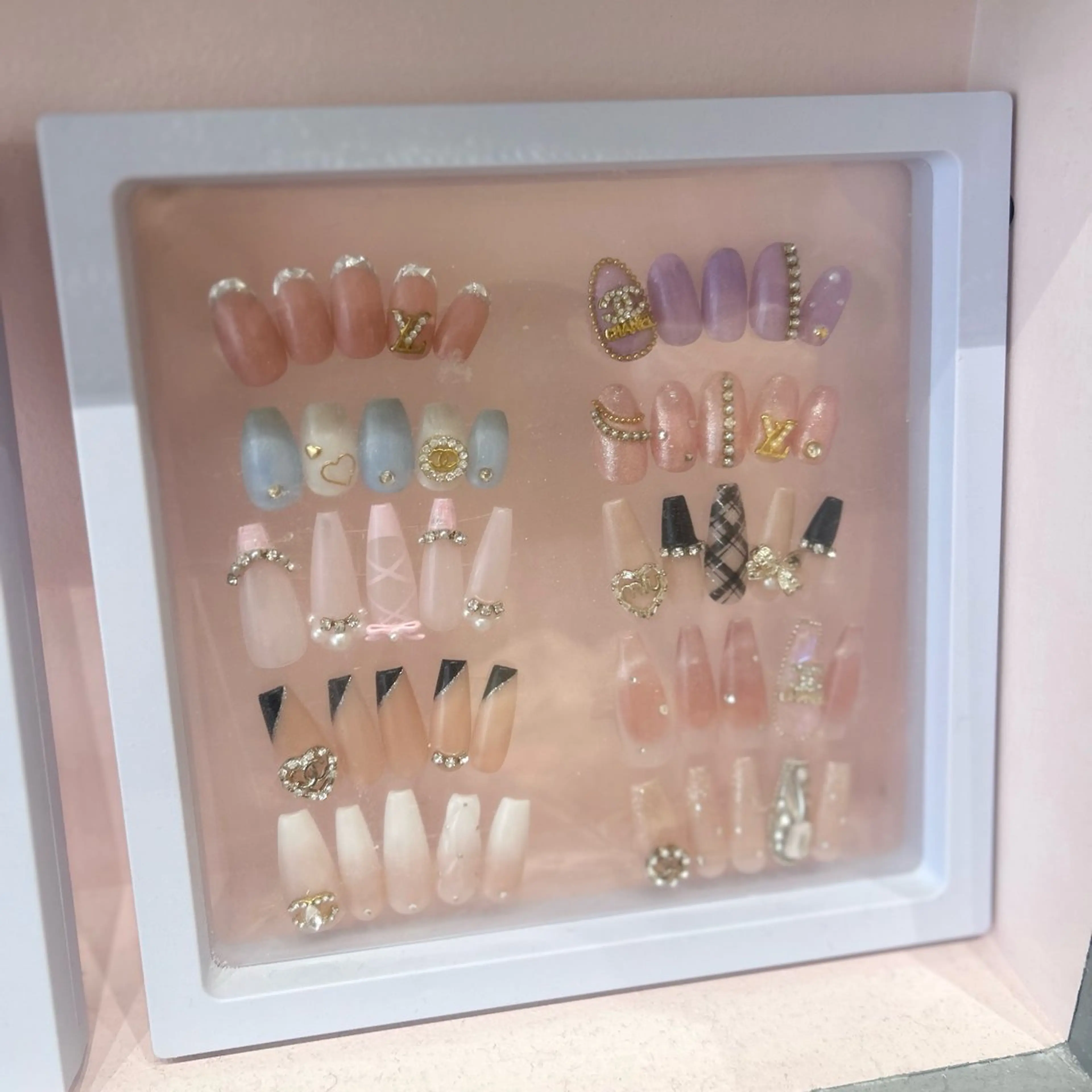 【ジェル】プラチナムワンホン定額 ¥9,900 初回ジェルオフ無料の写真