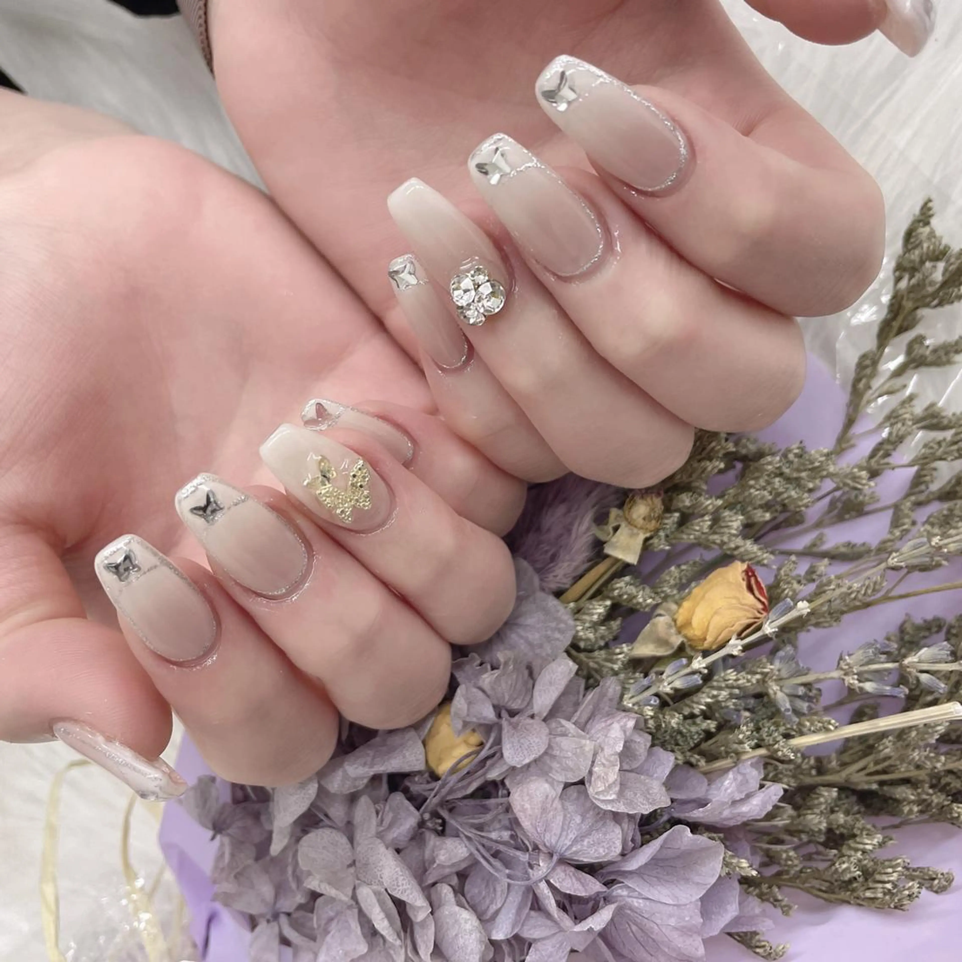 ネイル 💅ネイルサロン ブラン🌈かすみのネイルデザイン