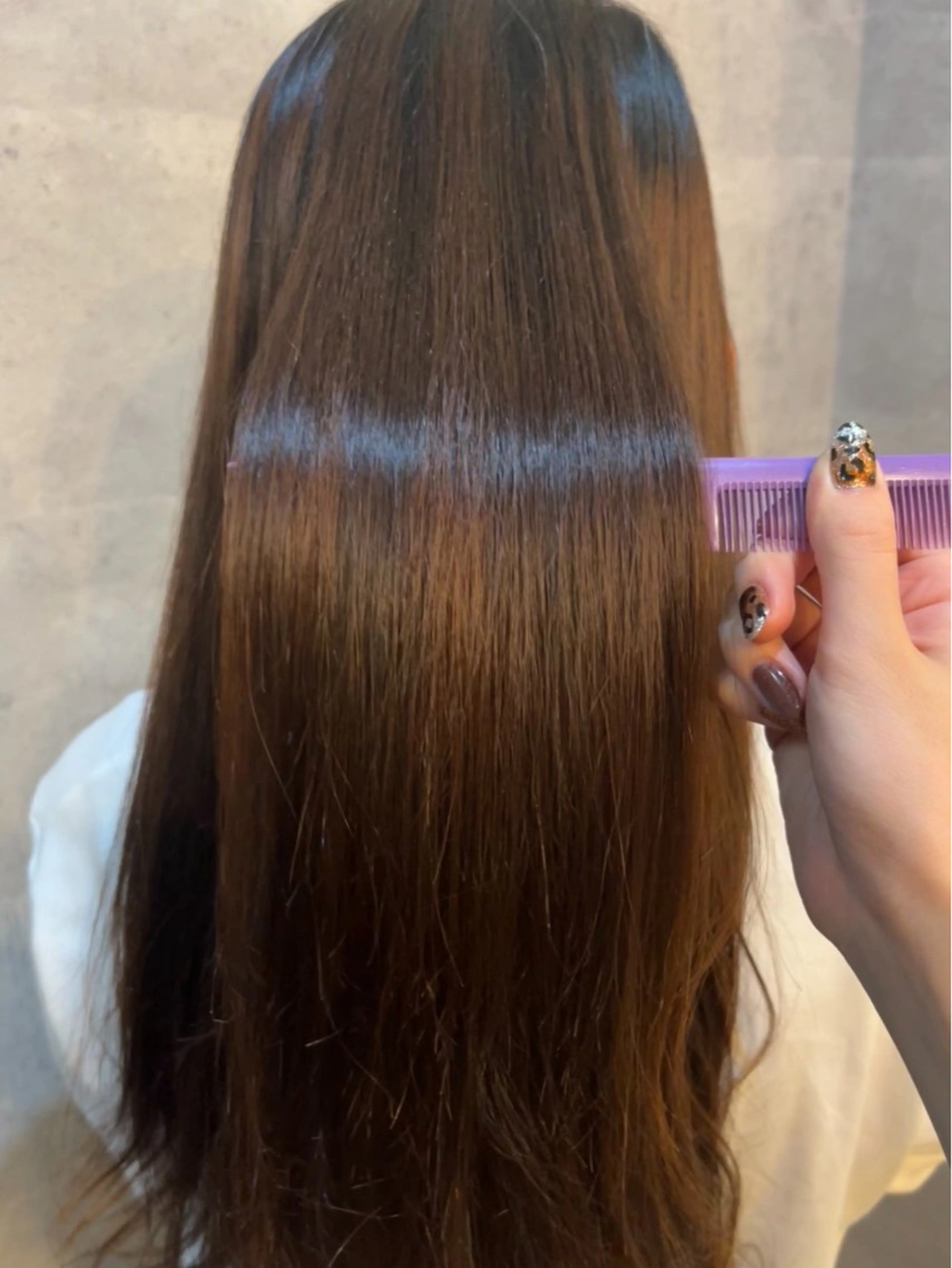 ロング イロアイヘアー Renのヘアスタイル