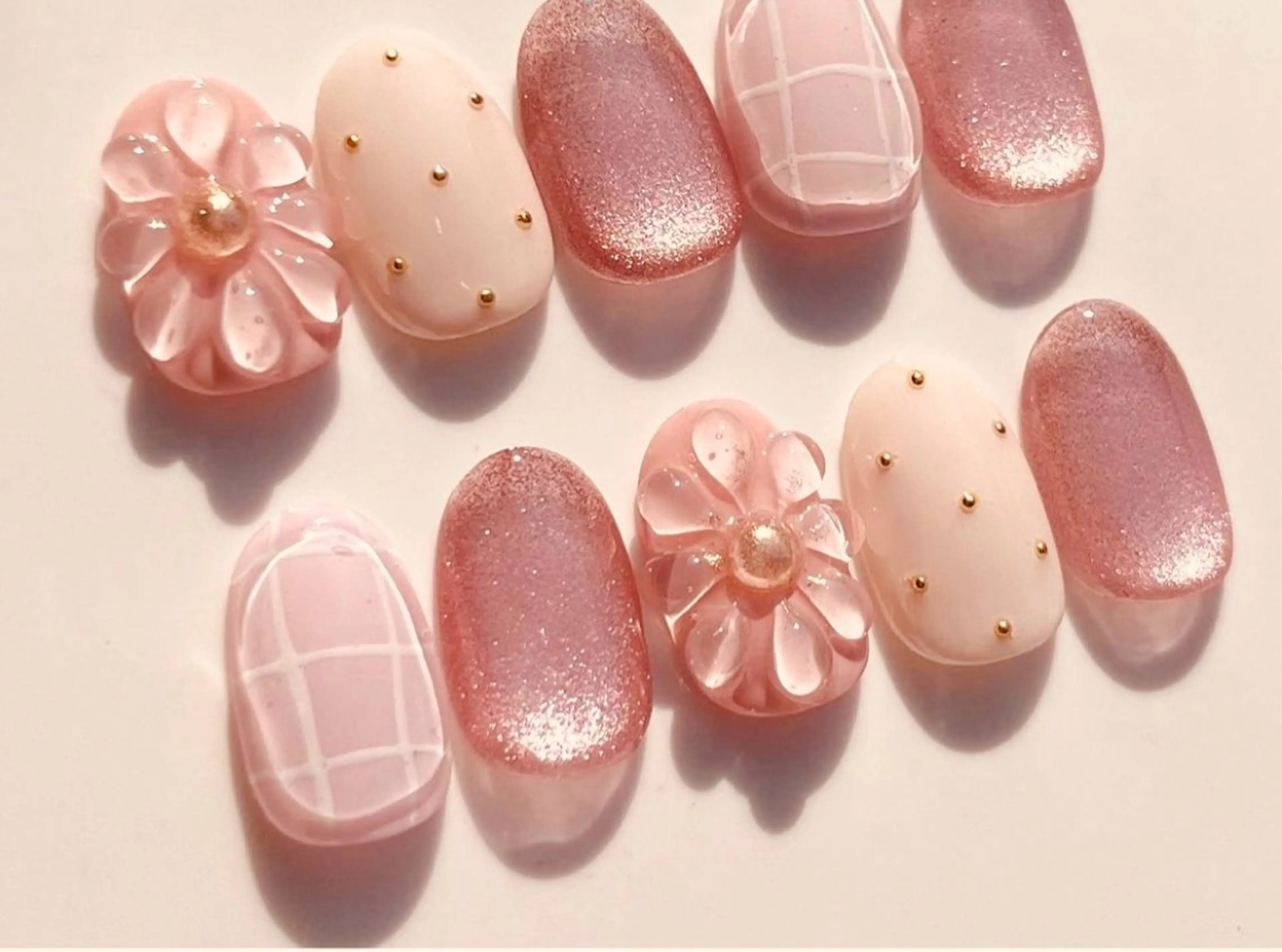 (オフ有り)flower design nail✨🍂☀️💕の写真