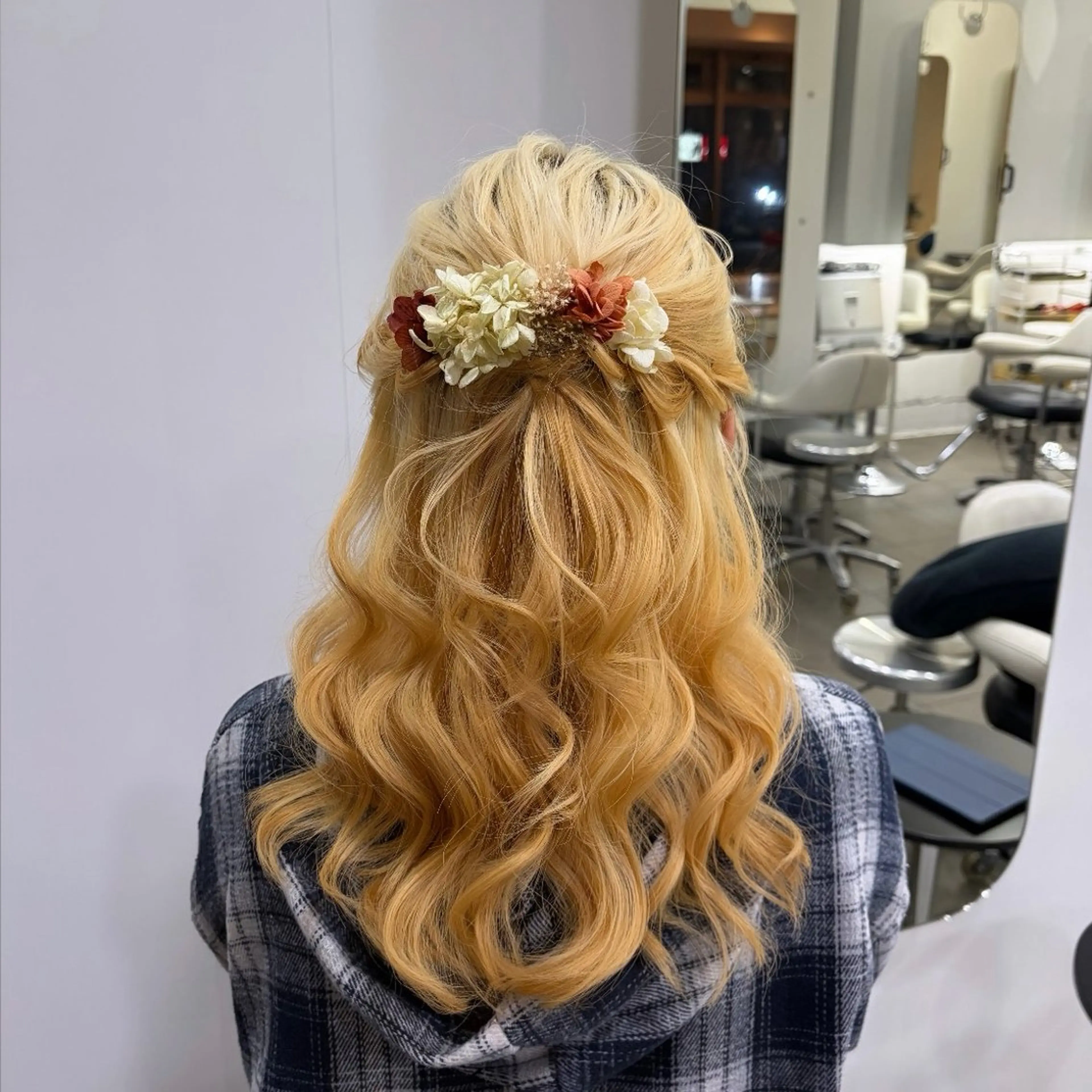ロング ヘアアレンジ カラーモデル募集 🫧彩花🦋のヘアスタイル