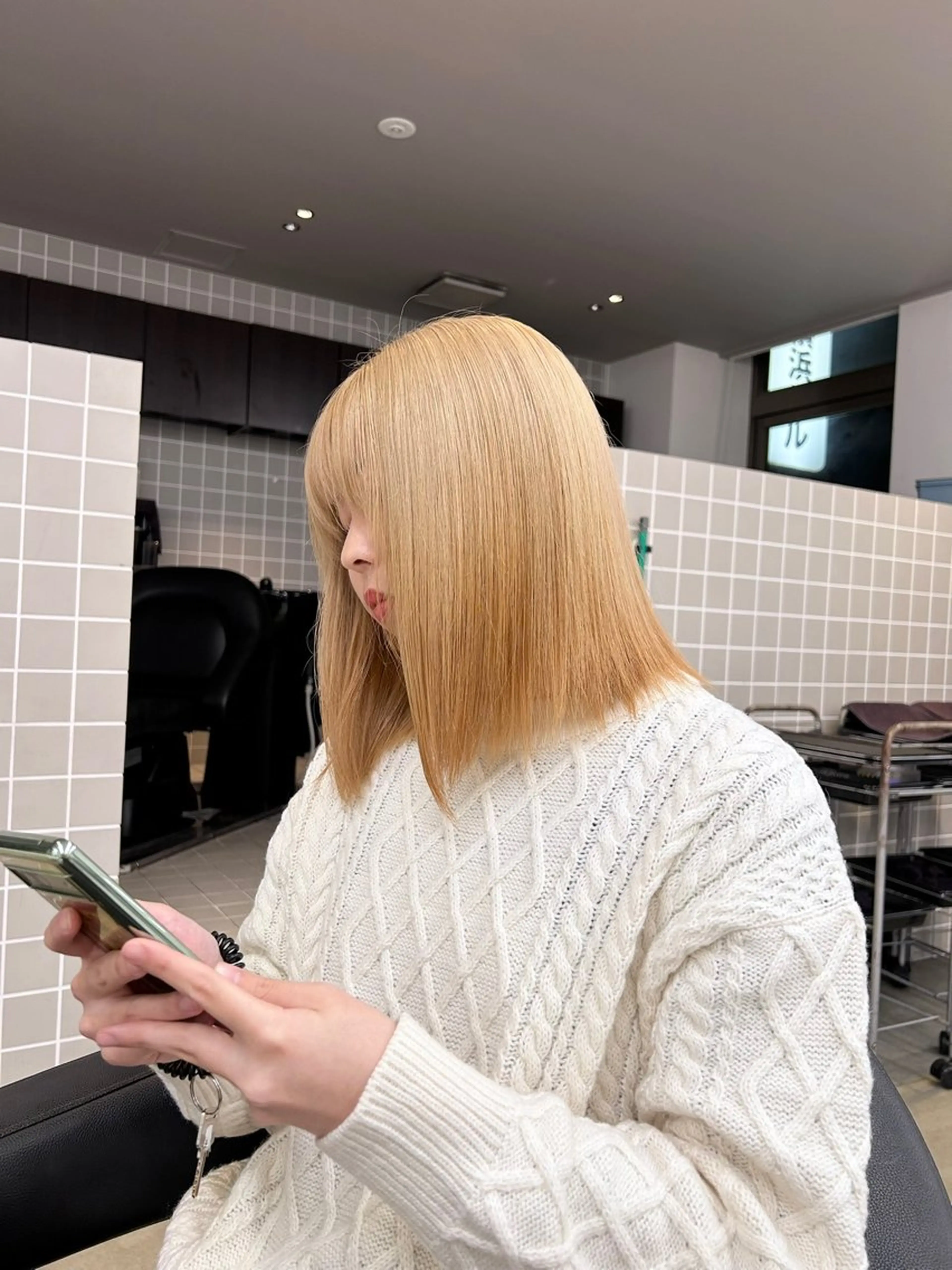 カラー ヘアカラー トリートメント 透明感ベージュ🤎 ナチュラルレイヤーのヘアスタイル