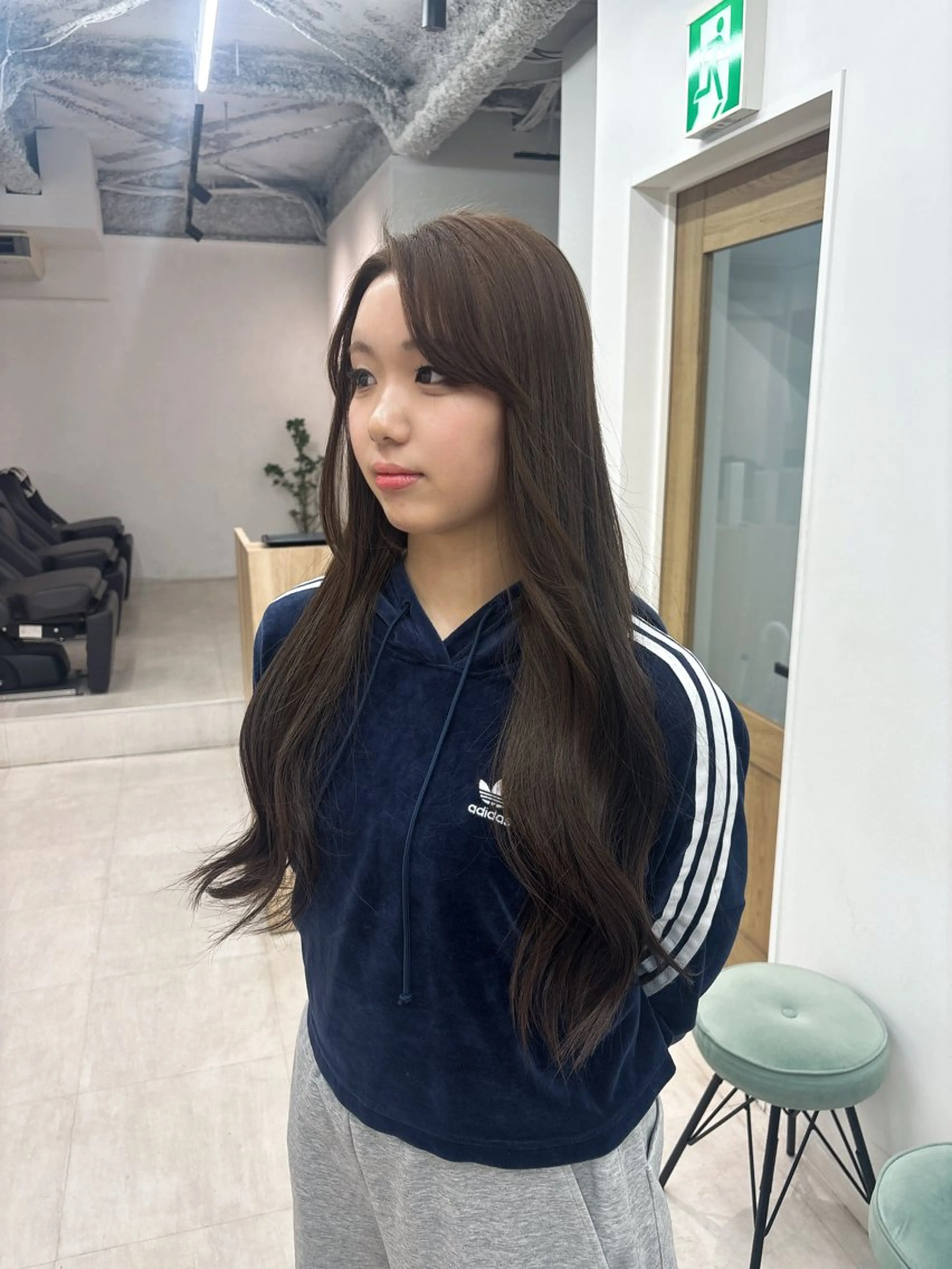 ロング ヘアカラー ️🩵RINKA/ 艶color🩵のヘアスタイル