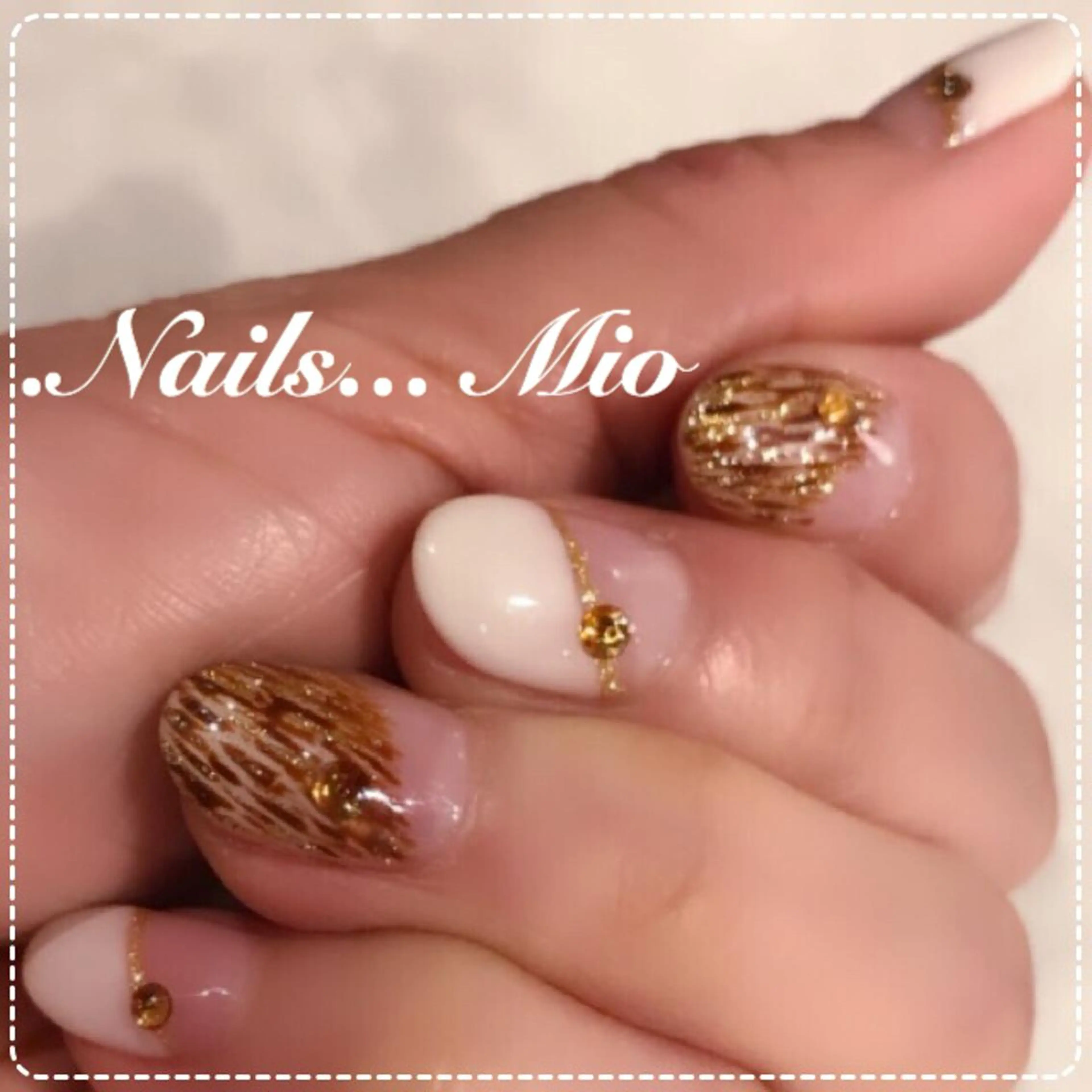ネイル ジェルネイル .Nails Mio 赤羽西ネイルサロンのネイルデザイン