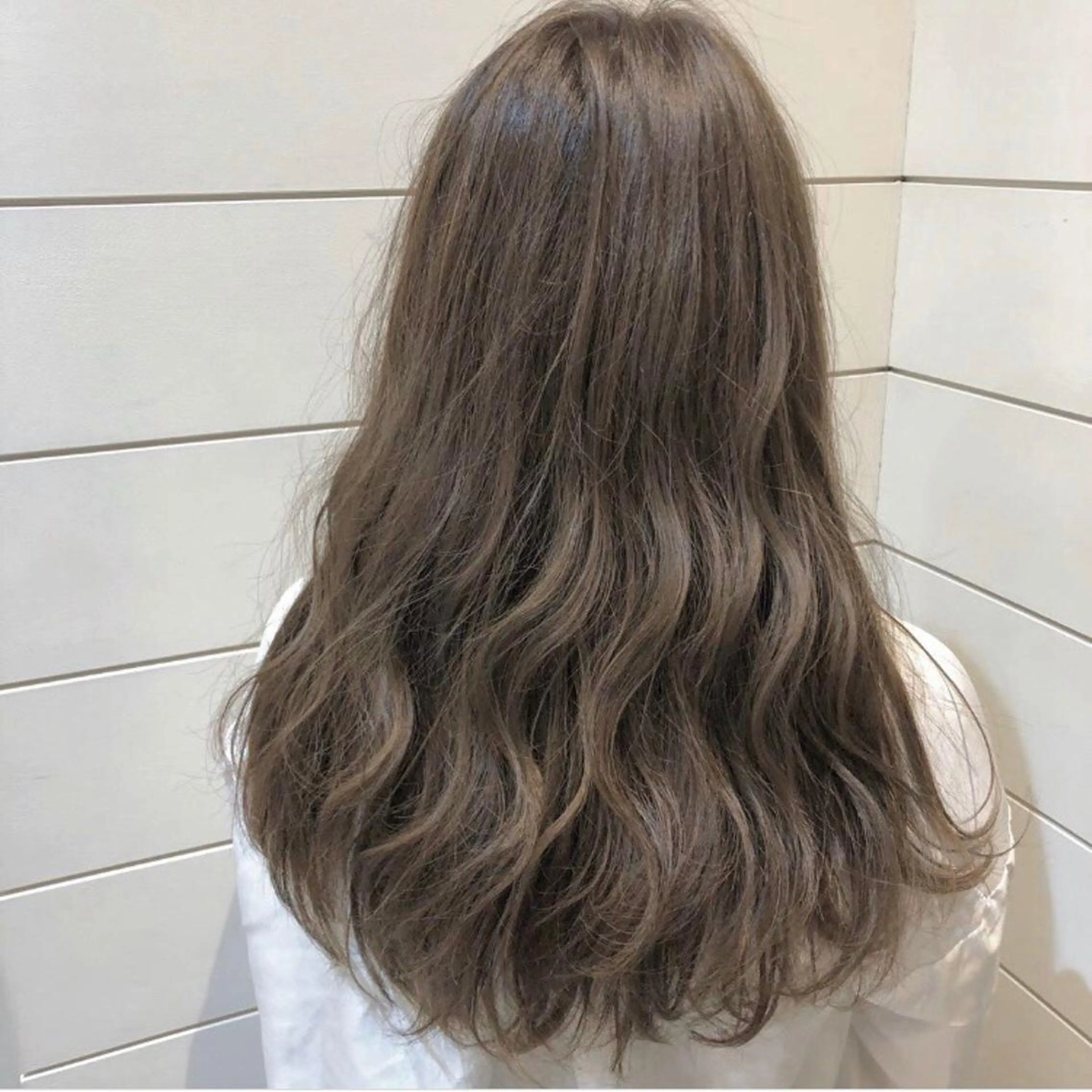 ロング ネイルモデル🐶 とみやまふうか ⭐️のネイルデザイン