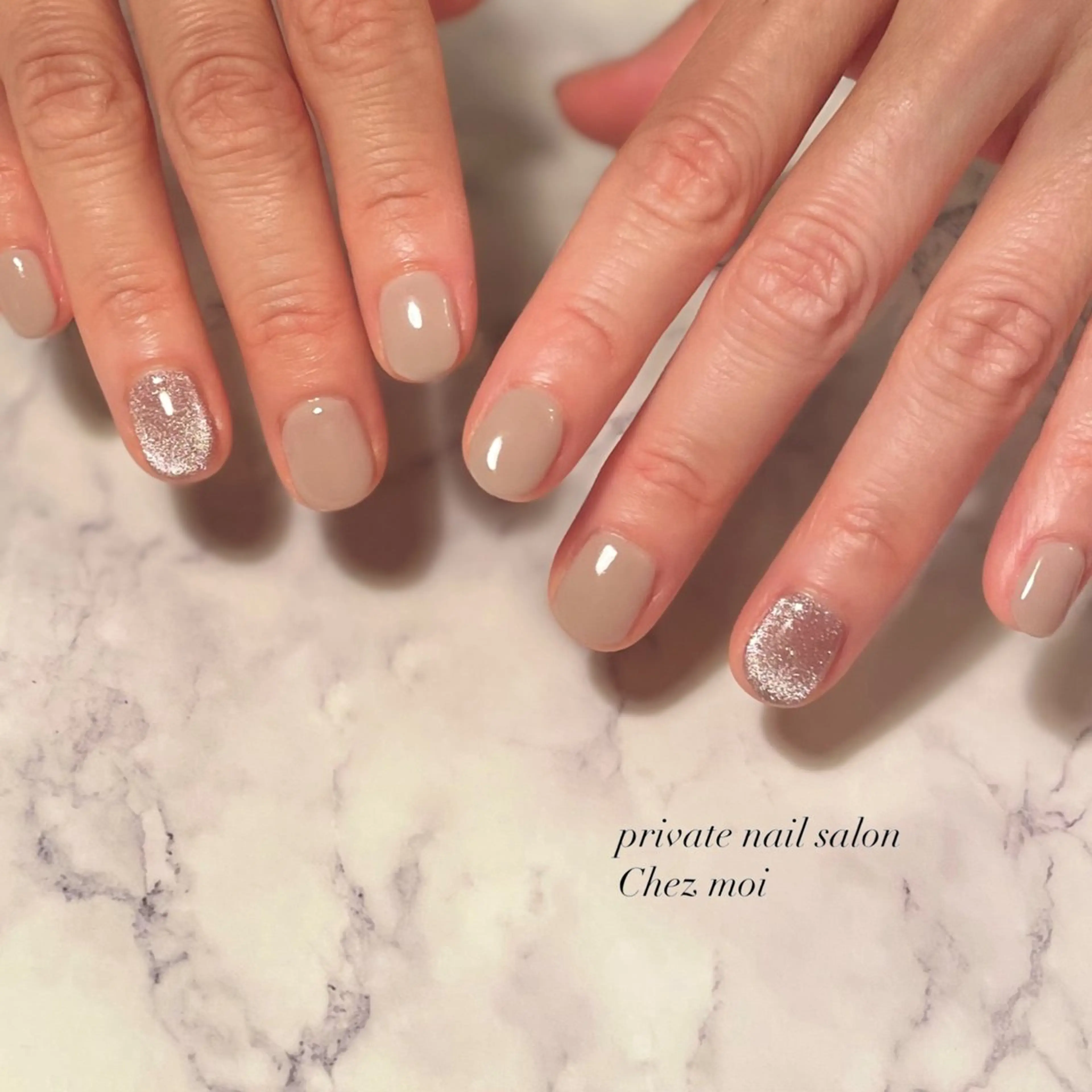 ネイル マグネットネイル KOMINE TOMOKOのネイルデザイン