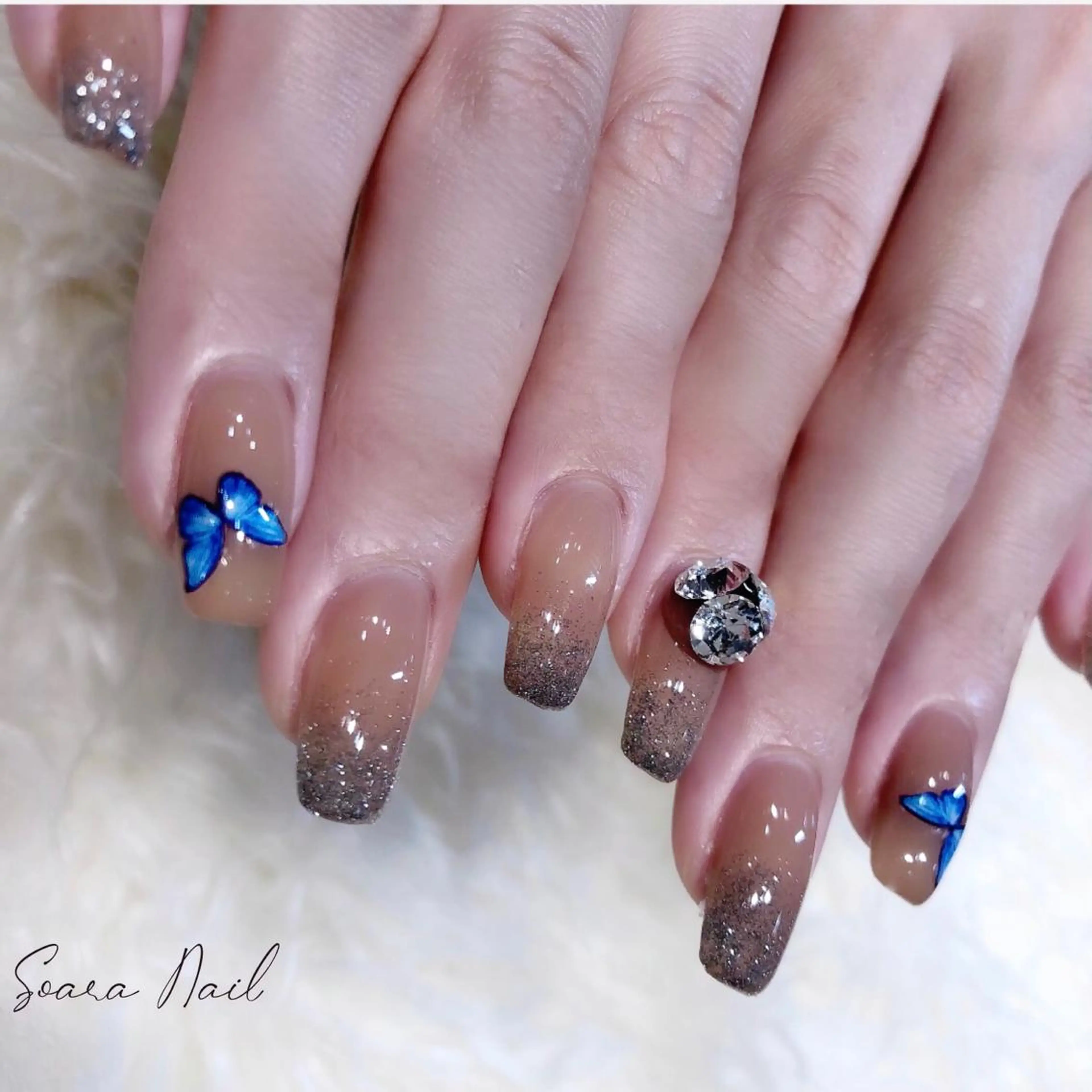 ネイル フラッシュネイル ラメ(グリッター) ハンドネイル Salon Cleve所属・T. maoのネイルデザイン