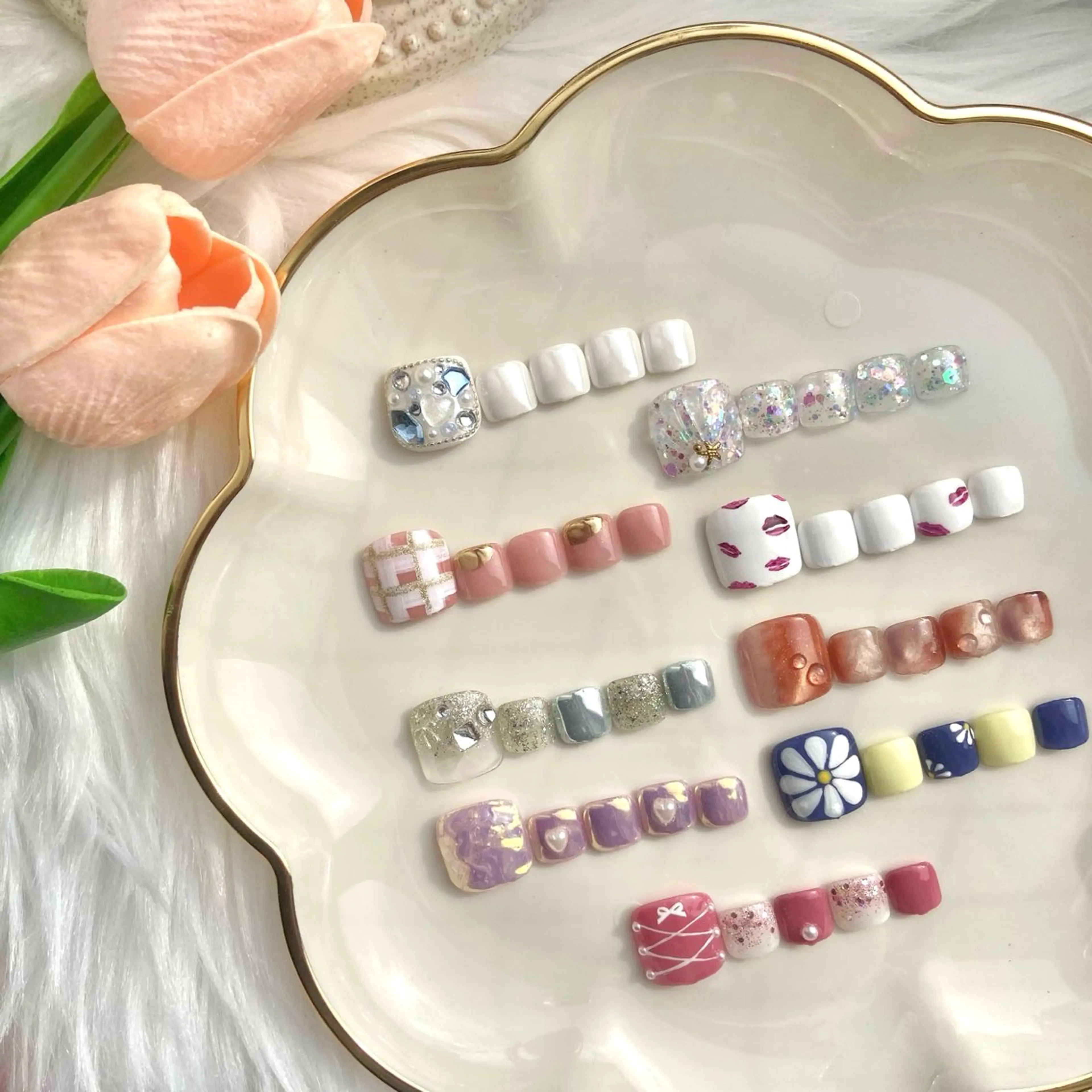 フット🦶🏻【 オフ無料🌟 】ダメージケア定額アートコース💅🏻💖の写真