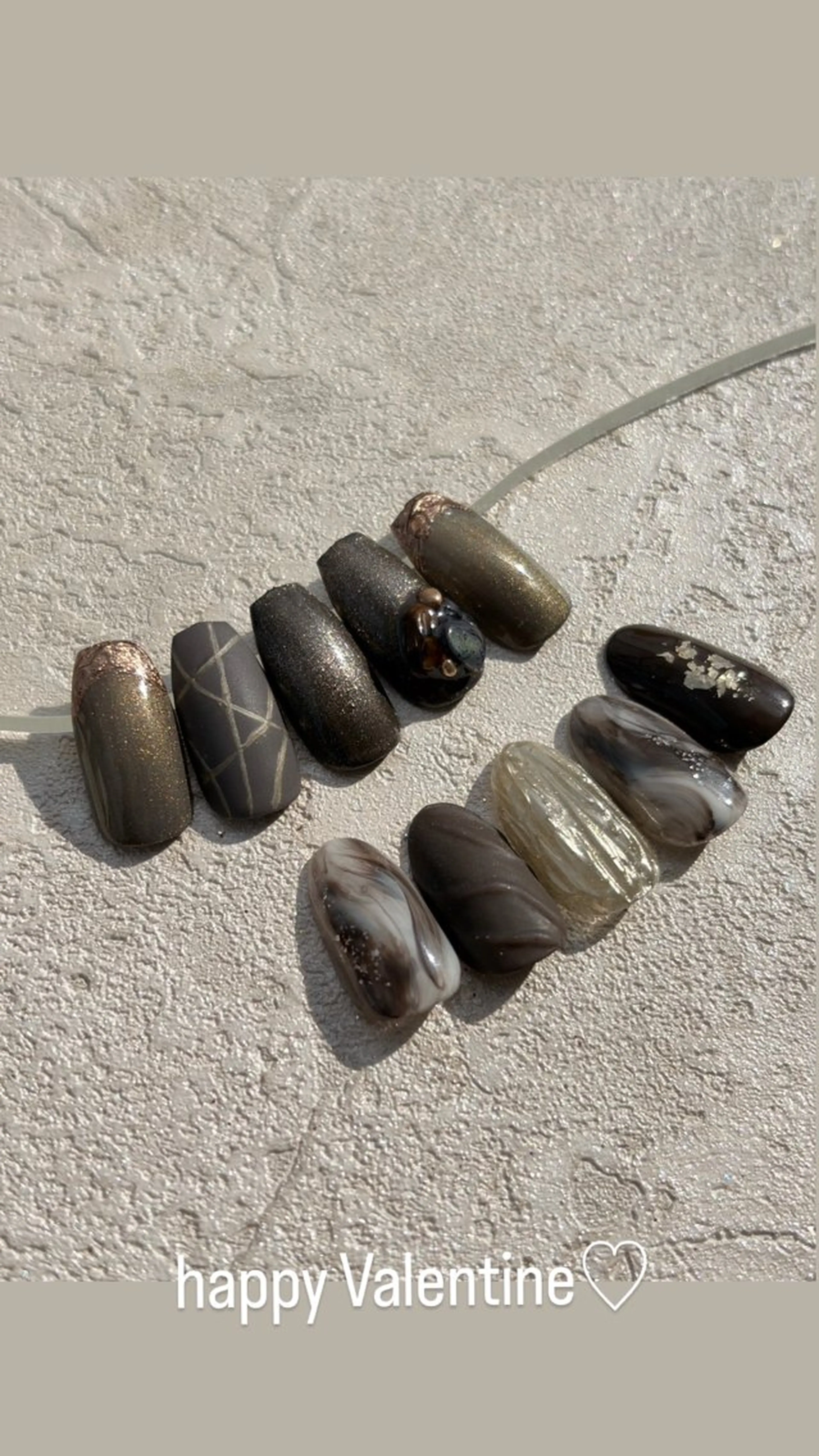 ネイル バレンタイン RIYON staffのネイルデザイン