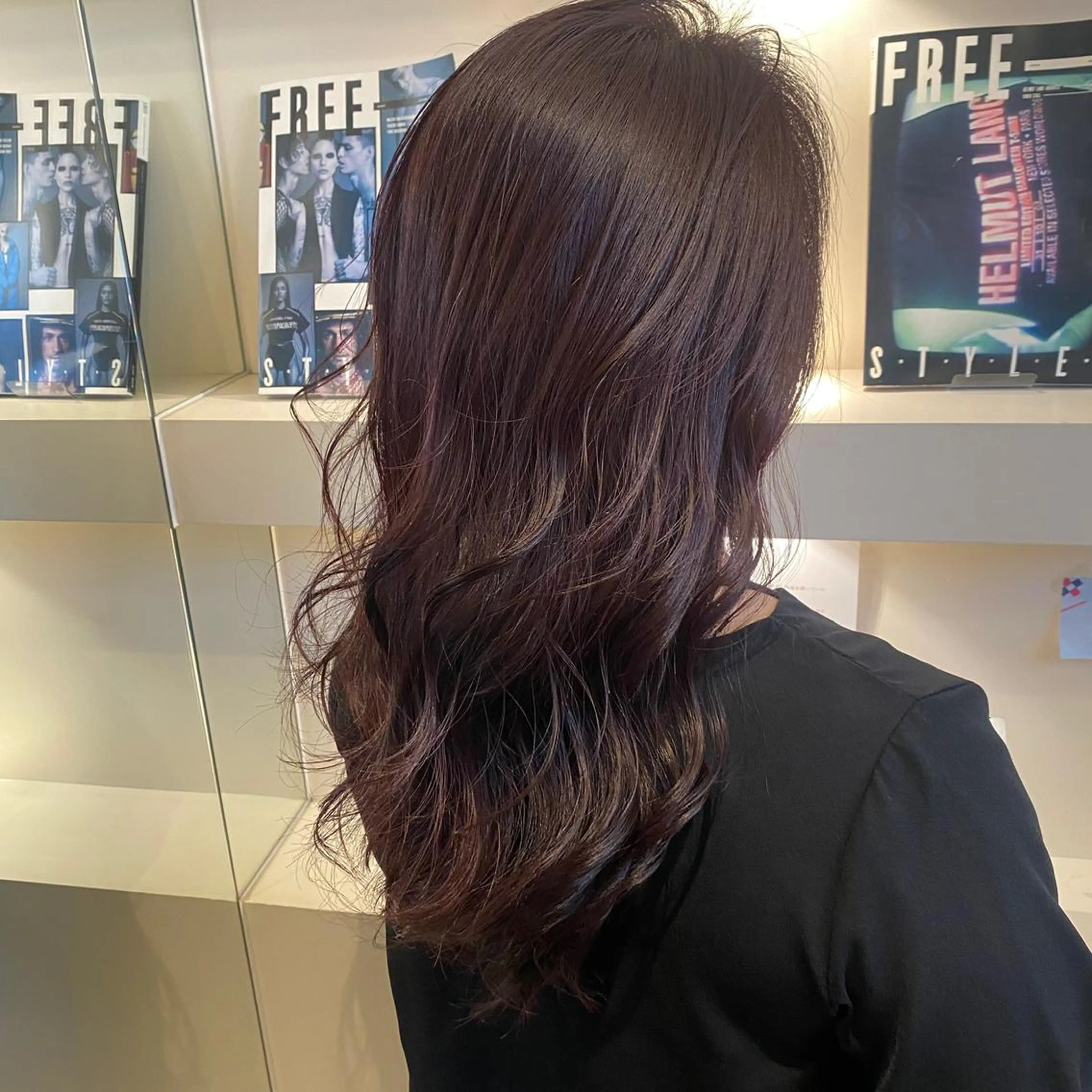 セミロング カラー Yu シールエクステのヘアスタイル