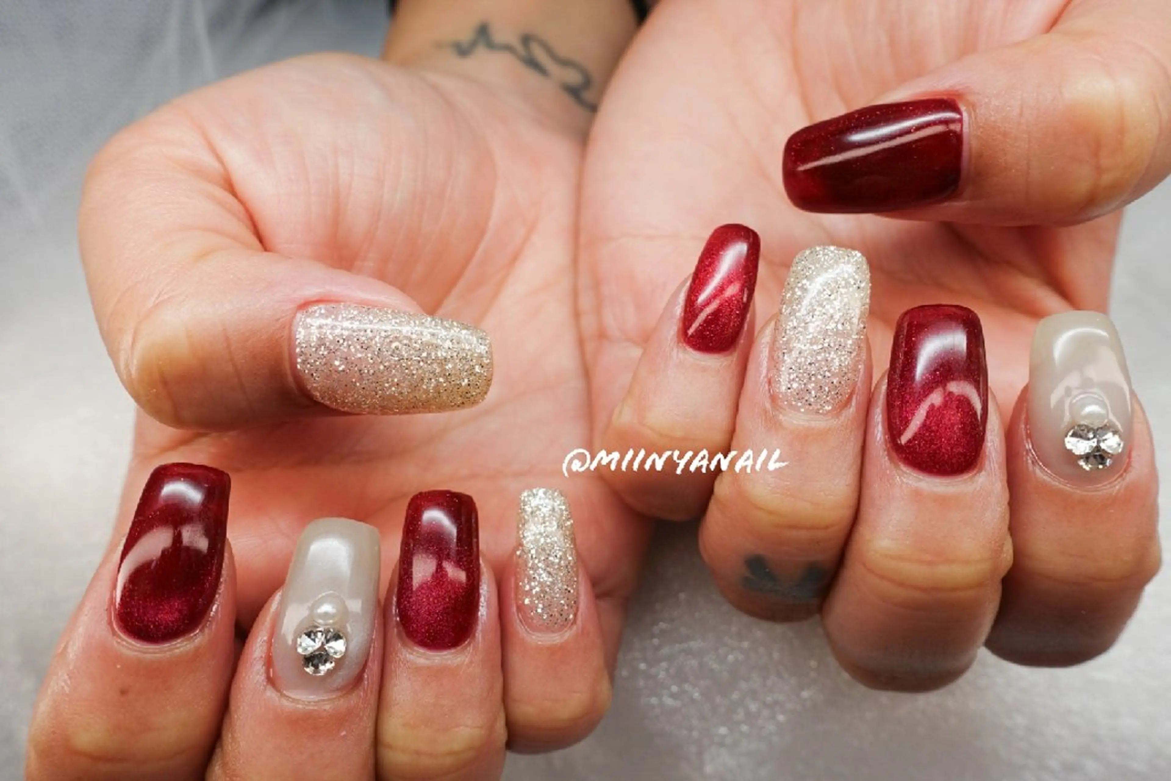 ネイル マグネットネイル miinyanail ミーニャネイルのネイルデザイン