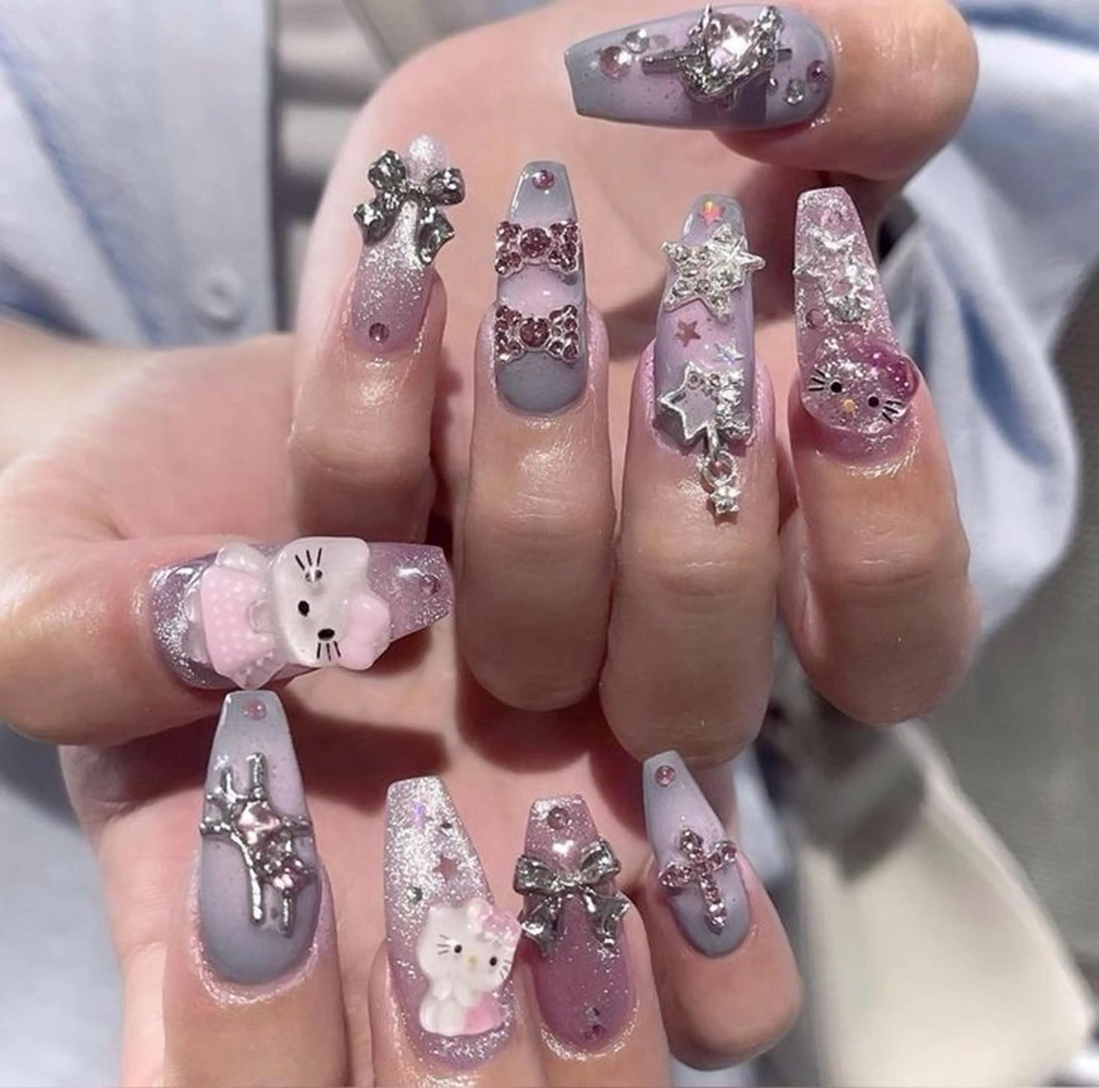 ネイル フレンチネイル ガラスフレンチ グラデーション マグネットネイル ミラーネイル Lee Nailsのネイルデザイン