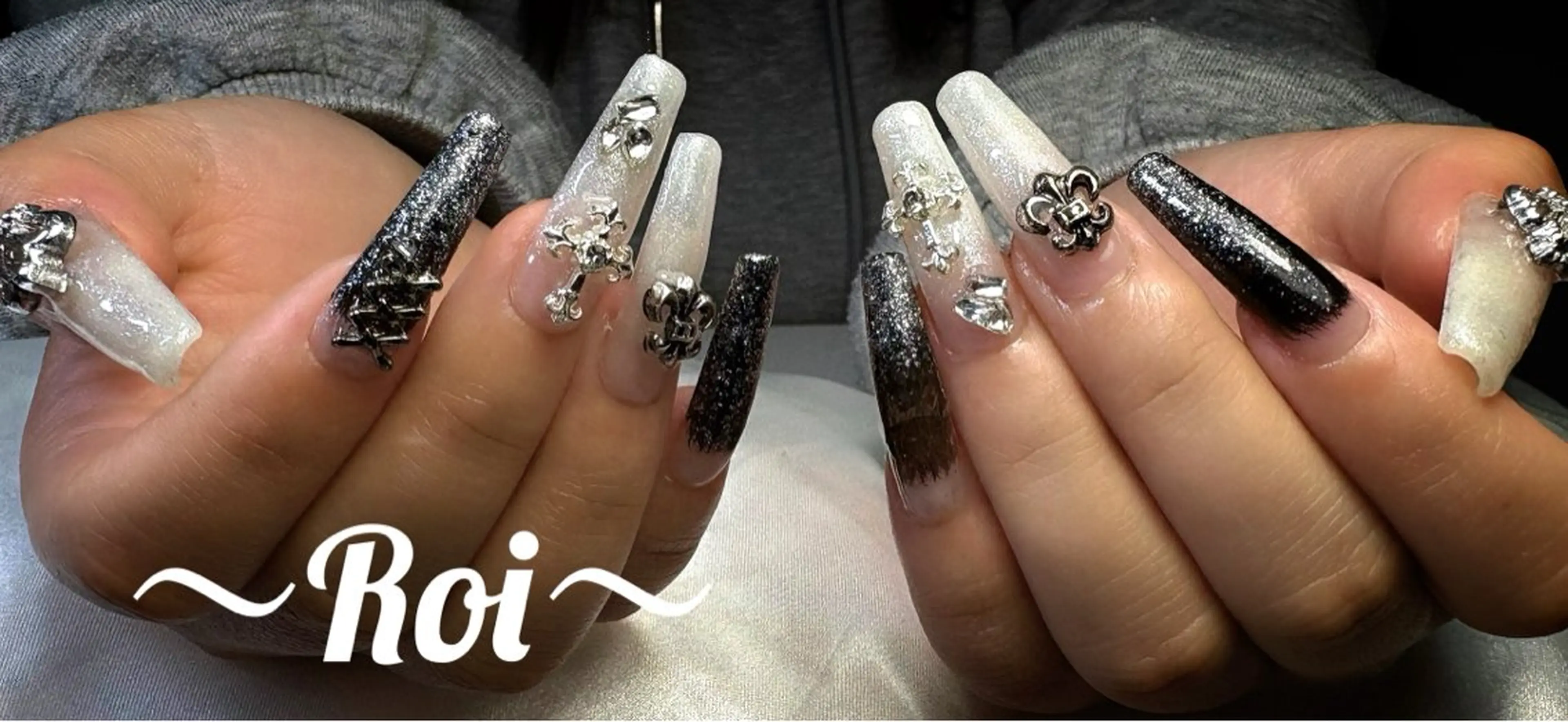 ネイル ハンドネイル ネイルサロン Roiのネイルデザイン