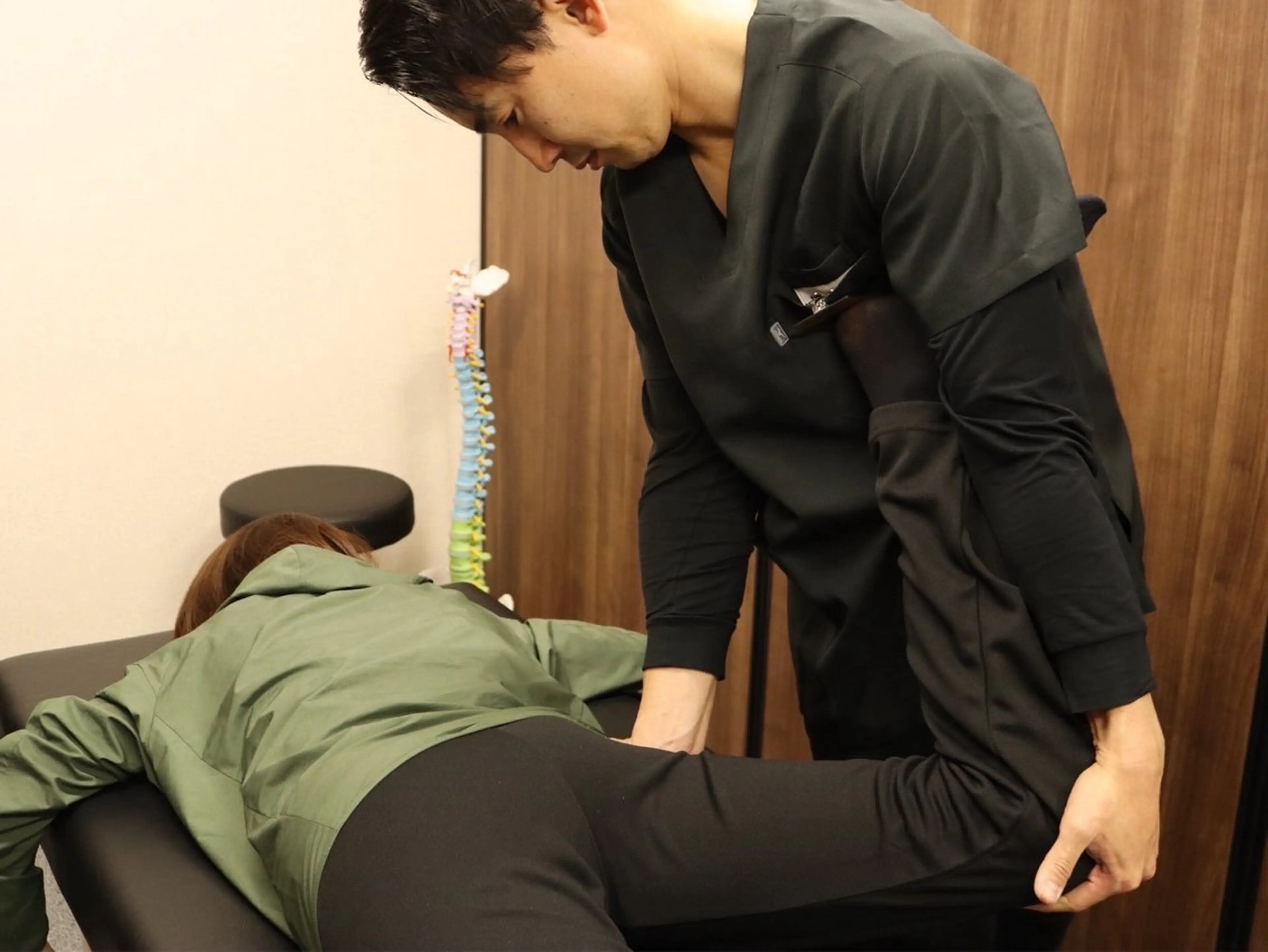 【産前・産後の骨盤矯正】骨盤の歪みを根本から解決！¥9900→¥3500(AI姿勢診断付き)の写真