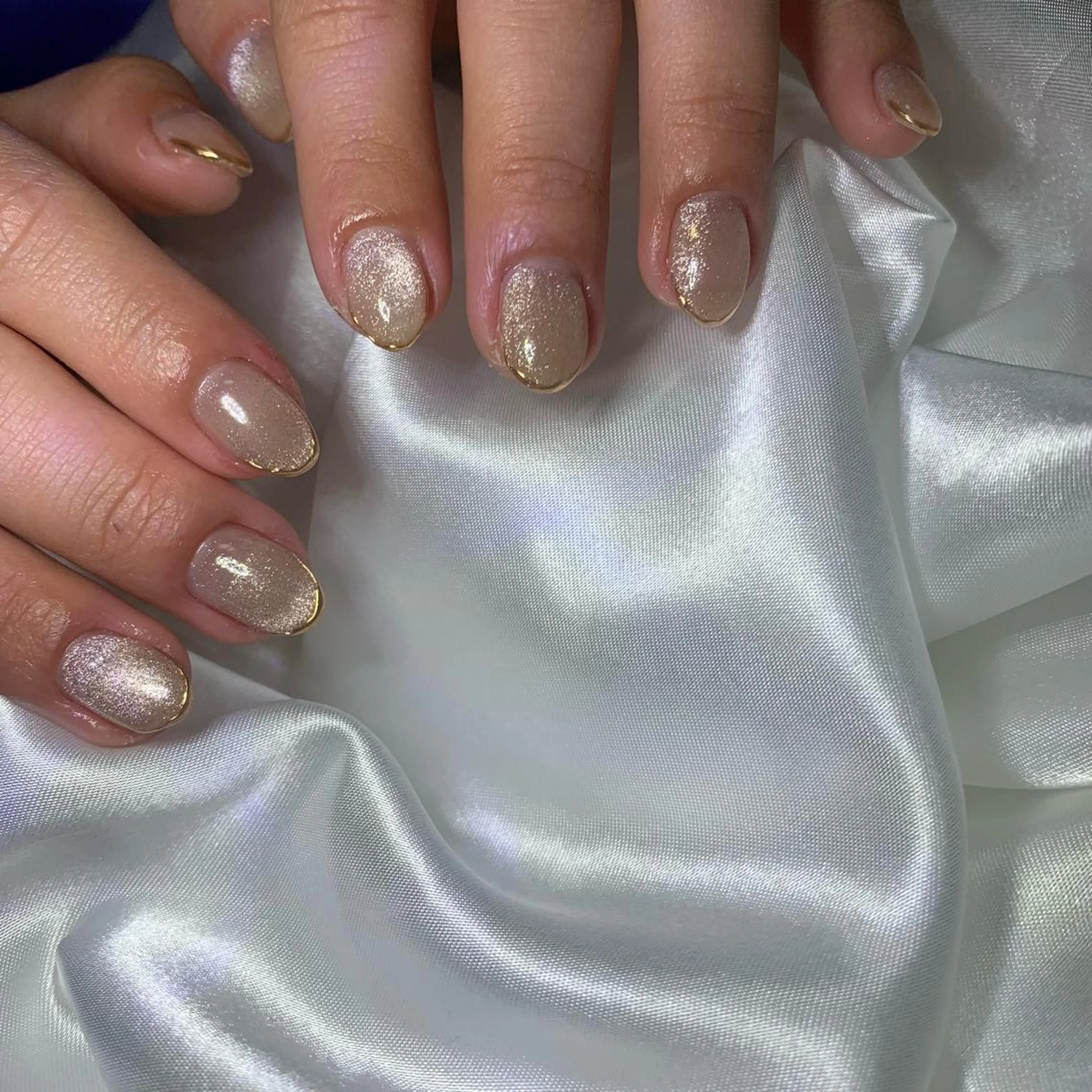 ネイル マグネットネイル happiness nailのネイルデザイン