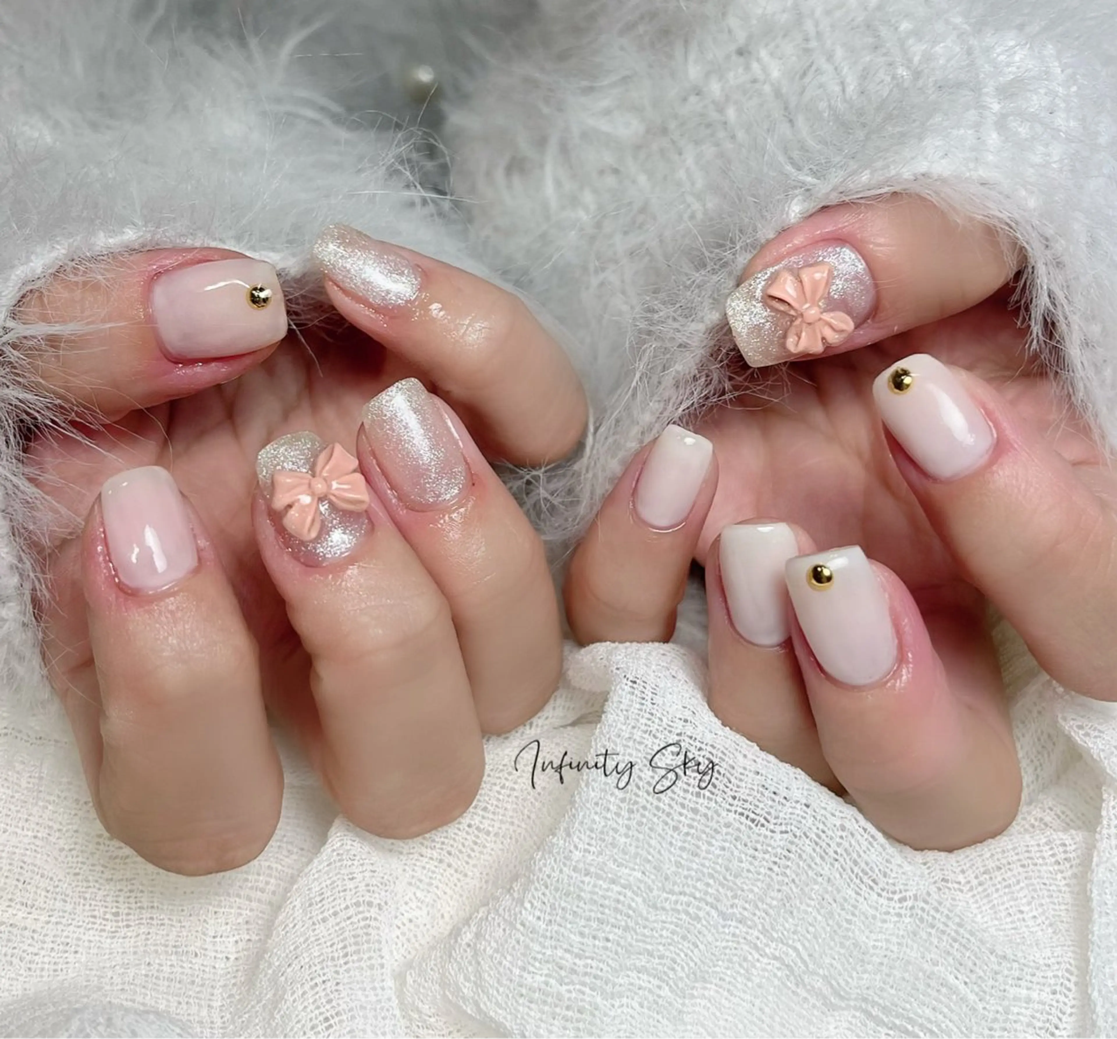 ネイル ラメ(グリッター) ホワイト ハンドネイル infinity skyのネイルデザイン