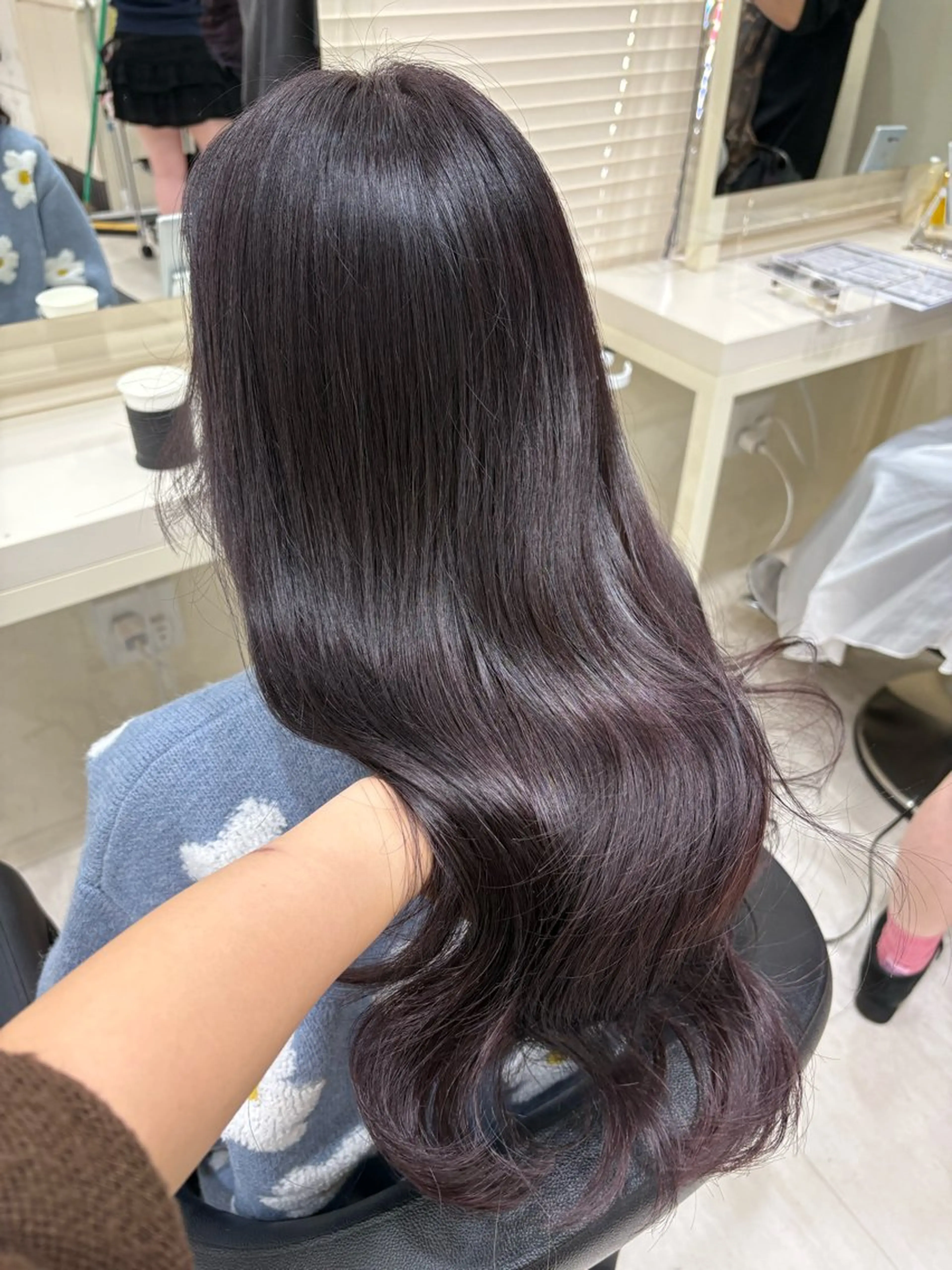 セミロング カラー ヘアアレンジ ヘアカラー 💟RINNA 艶カラー💟のヘアスタイル