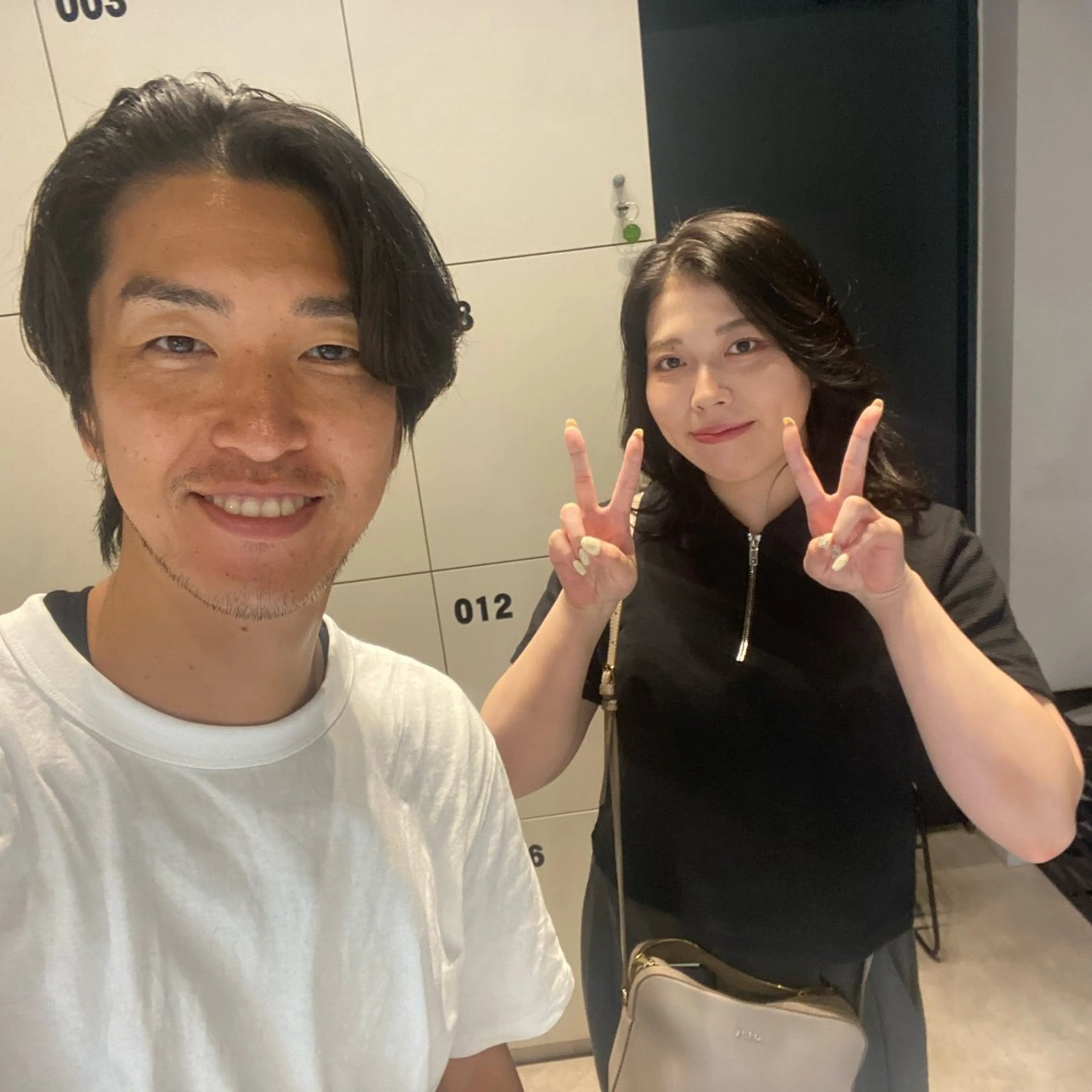 ミディアム ミディアムパーマ ハイライト 髪質改善 レイヤーカット ショート職人 美容師【KENTA】のヘアスタイル